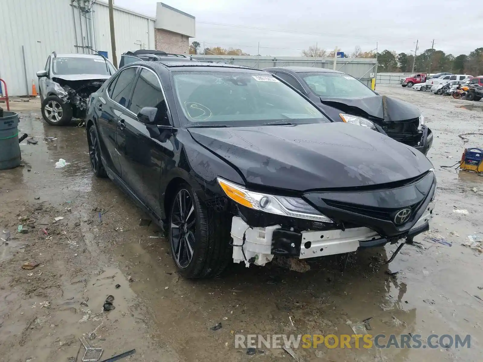 1 Photograph of a damaged car 4T1K61AK5LU362492 TOYOTA CAMRY 2020