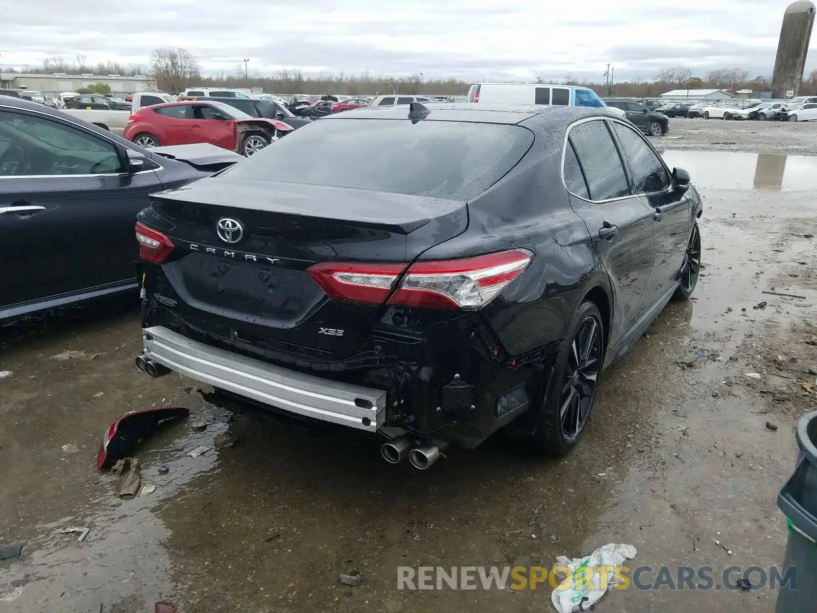 4 Photograph of a damaged car 4T1K61AK5LU362492 TOYOTA CAMRY 2020