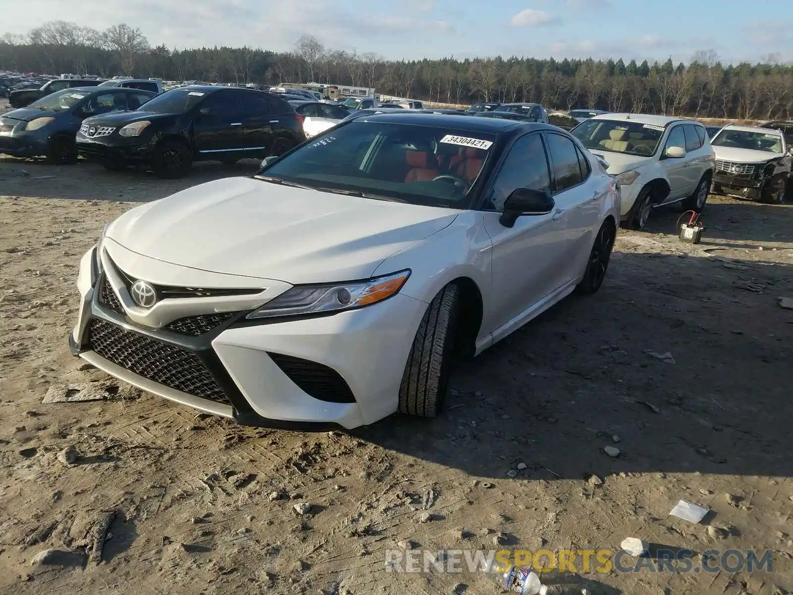 2 Photograph of a damaged car 4T1K61AK5LU365618 TOYOTA CAMRY 2020