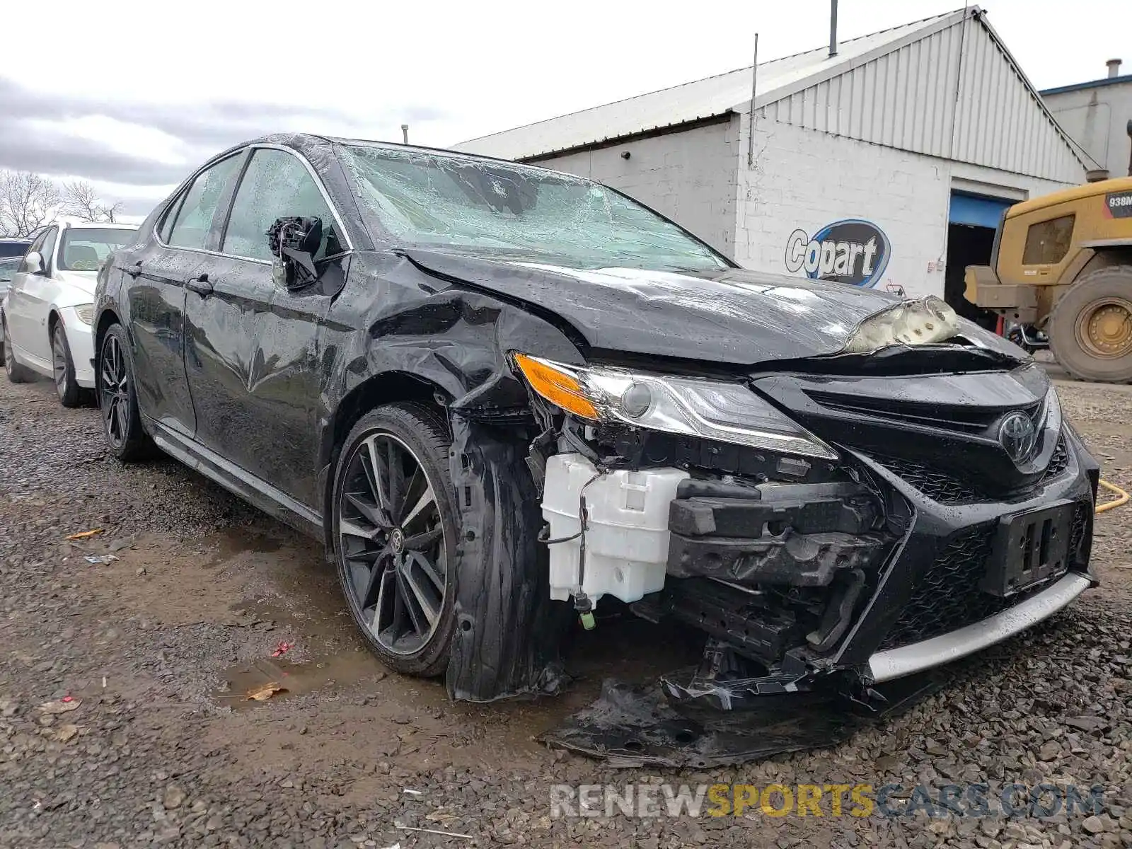 1 Photograph of a damaged car 4T1K61AK5LU374903 TOYOTA CAMRY 2020