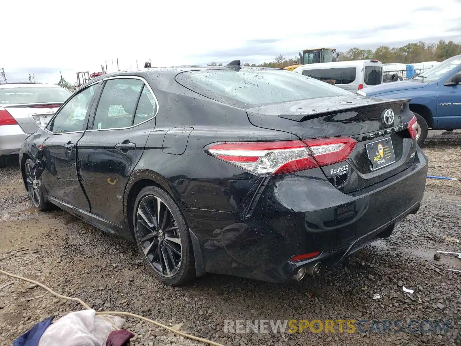 3 Photograph of a damaged car 4T1K61AK5LU374903 TOYOTA CAMRY 2020