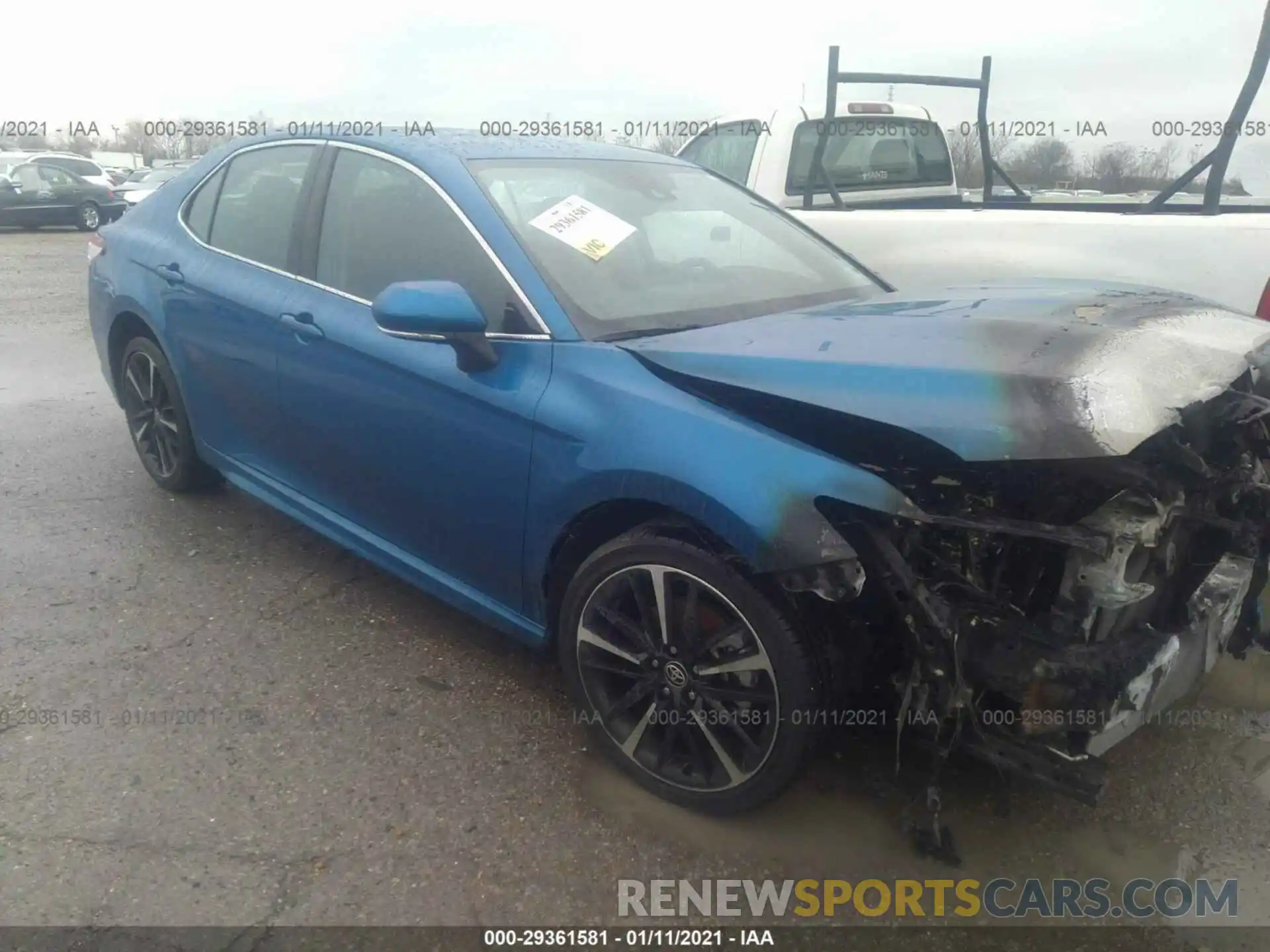 1 Photograph of a damaged car 4T1K61AK5LU377266 TOYOTA CAMRY 2020