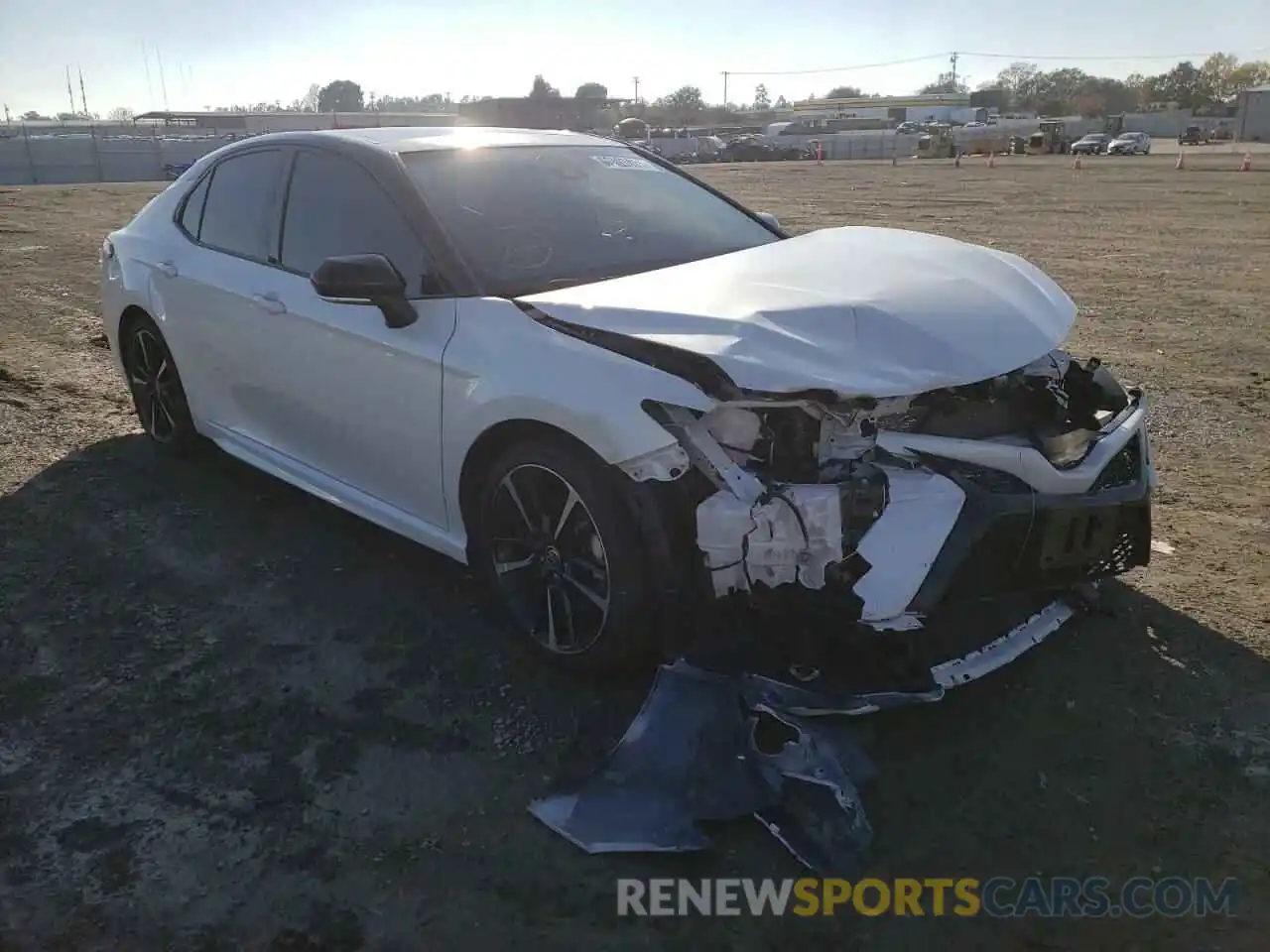 1 Photograph of a damaged car 4T1K61AK5LU378949 TOYOTA CAMRY 2020