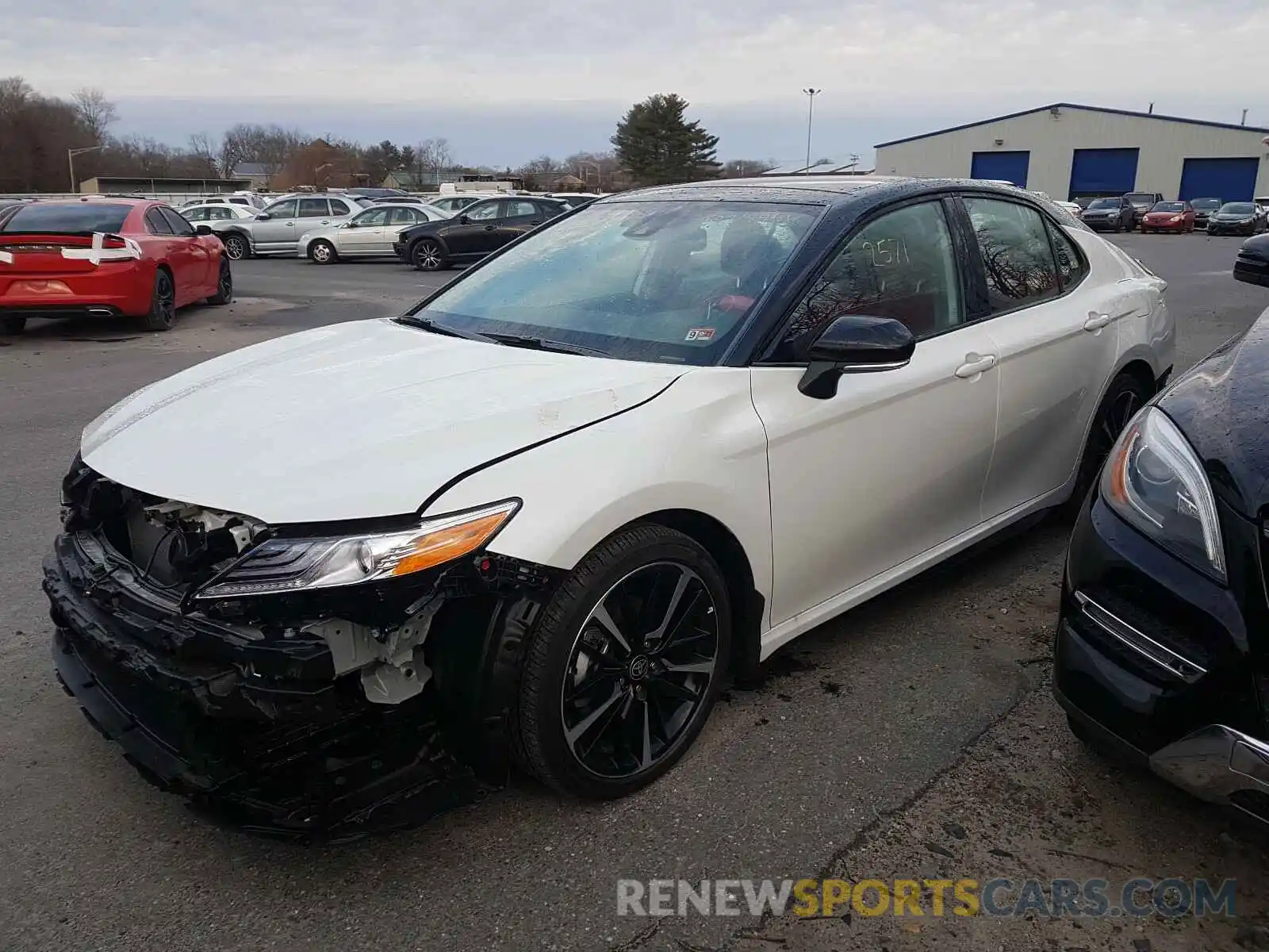 2 Photograph of a damaged car 4T1K61AK5LU390535 TOYOTA CAMRY 2020