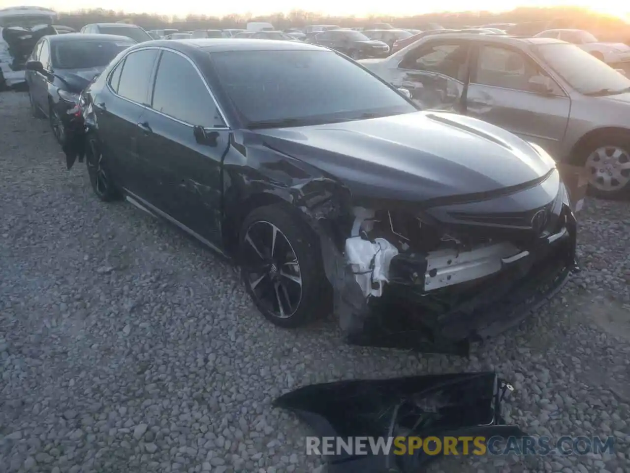 1 Photograph of a damaged car 4T1K61AK5LU877766 TOYOTA CAMRY 2020