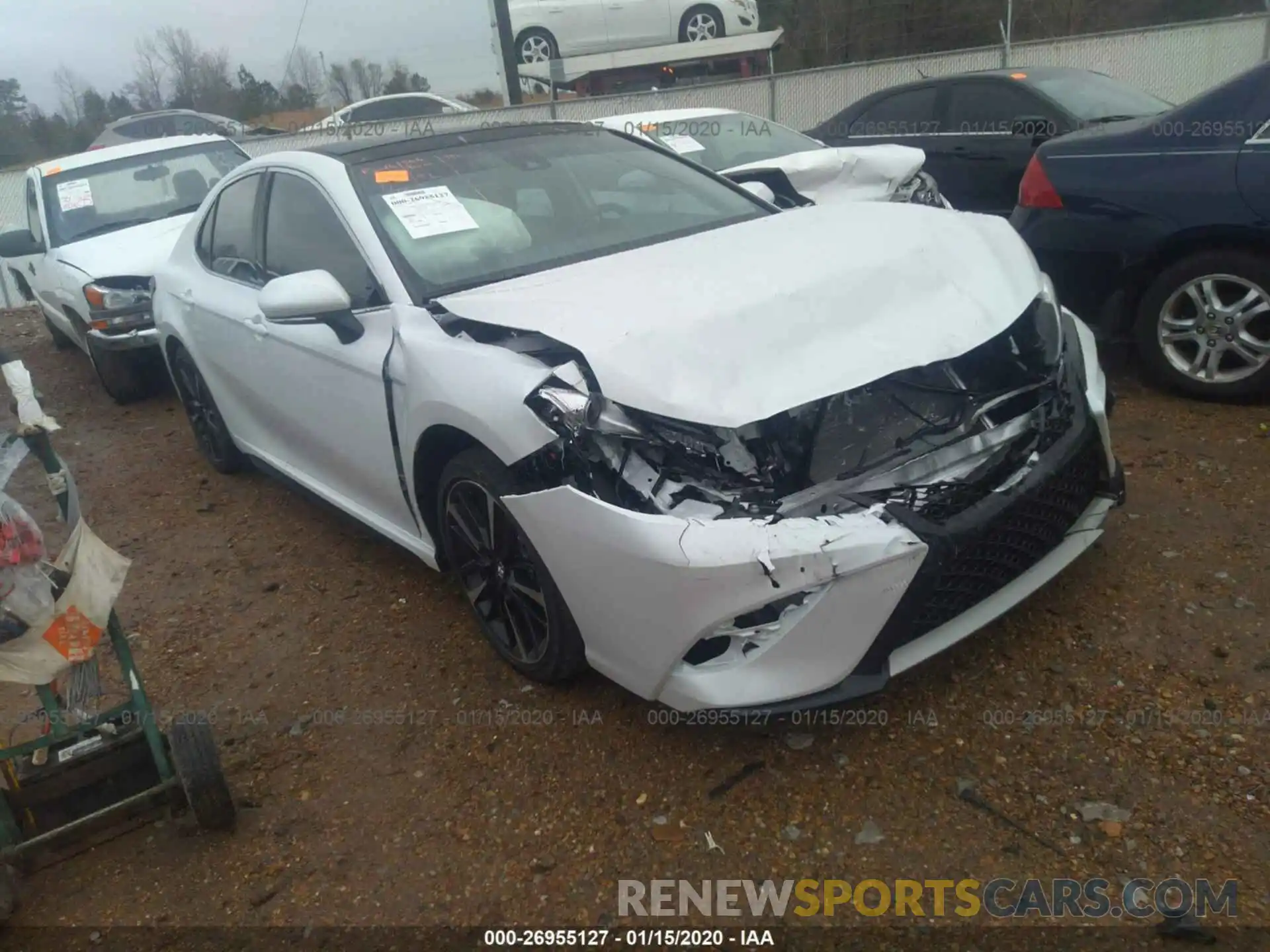 1 Photograph of a damaged car 4T1K61AK5LU895443 TOYOTA CAMRY 2020