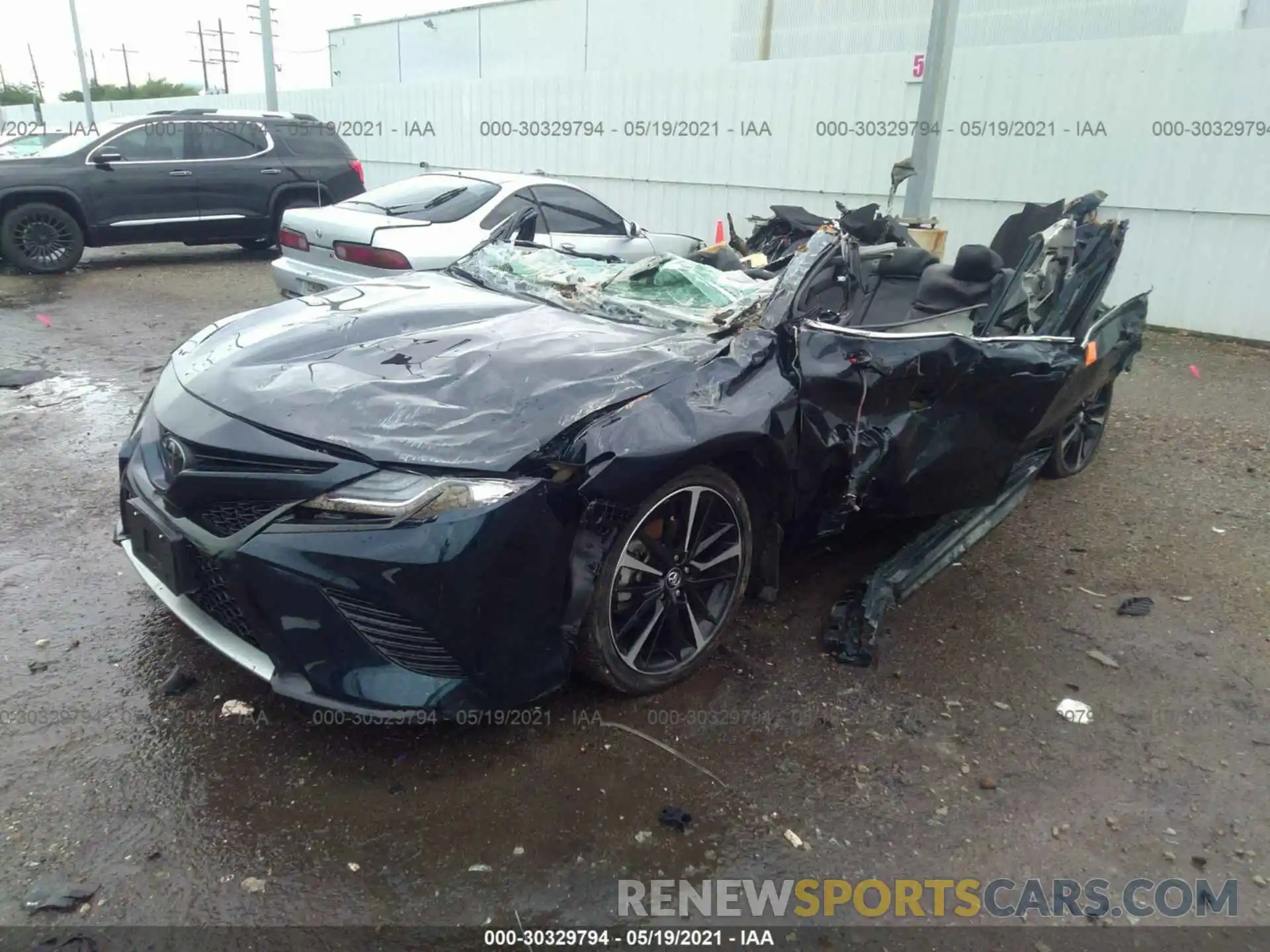 2 Photograph of a damaged car 4T1K61AK5LU900513 TOYOTA CAMRY 2020