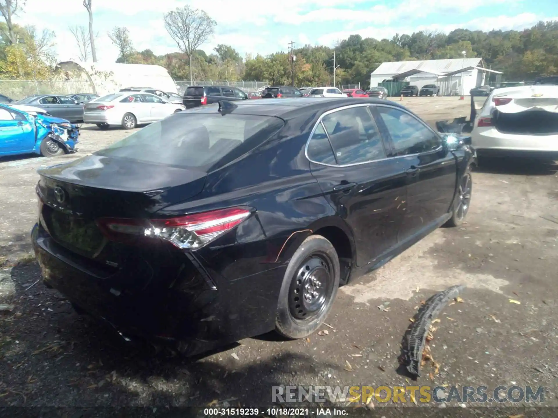 4 Photograph of a damaged car 4T1K61AK5LU902018 TOYOTA CAMRY 2020