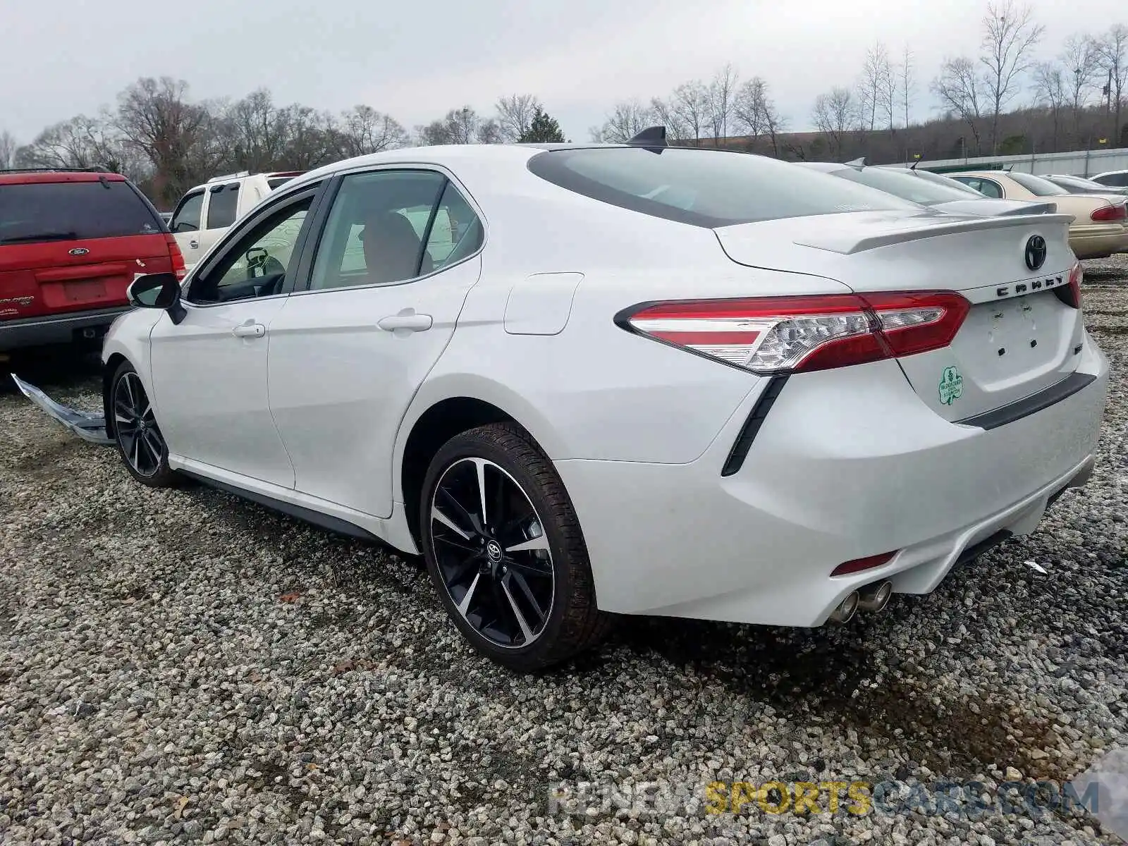 3 Photograph of a damaged car 4T1K61AK5LU916548 TOYOTA CAMRY 2020