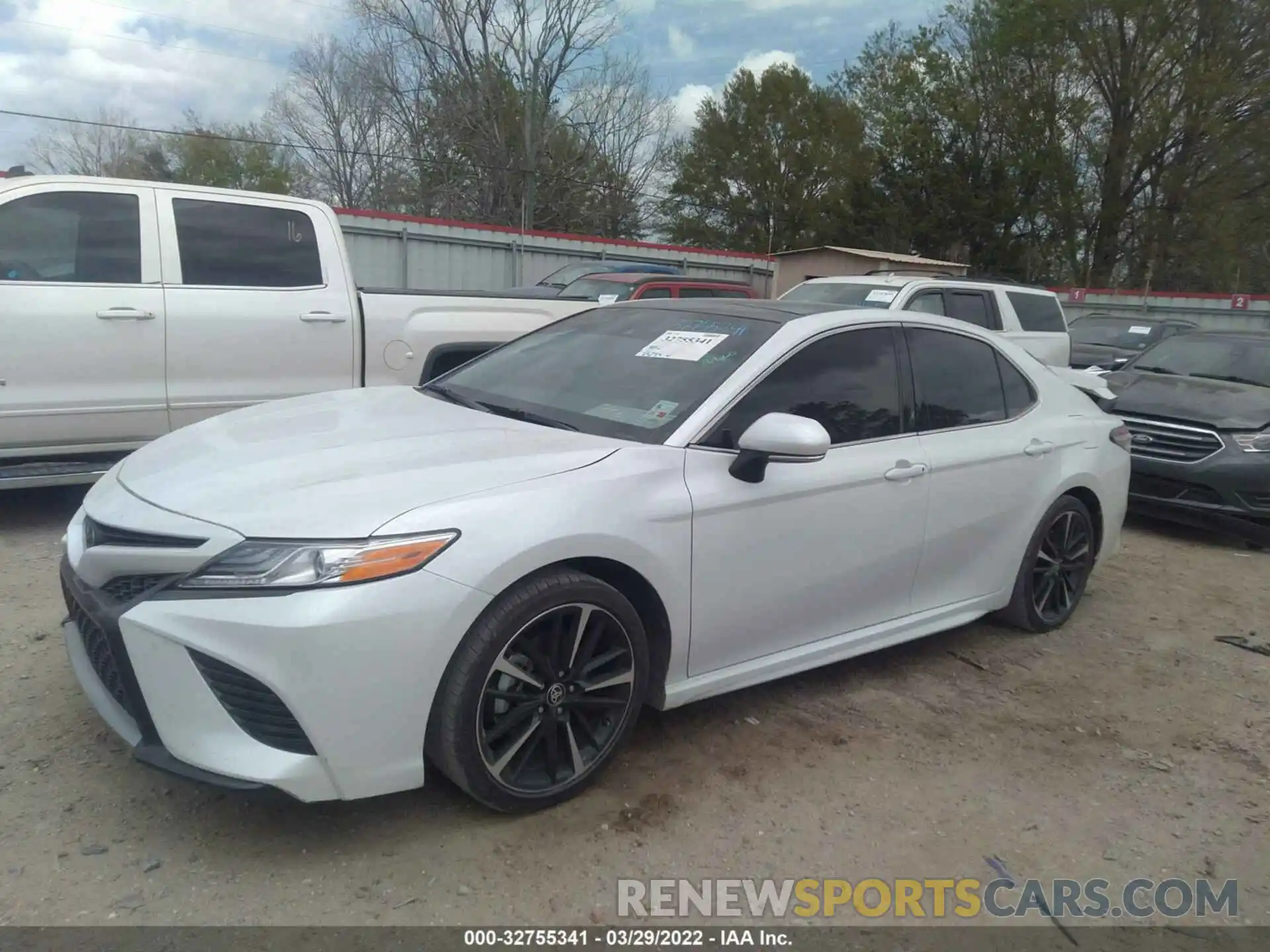 2 Photograph of a damaged car 4T1K61AK5LU954779 TOYOTA CAMRY 2020