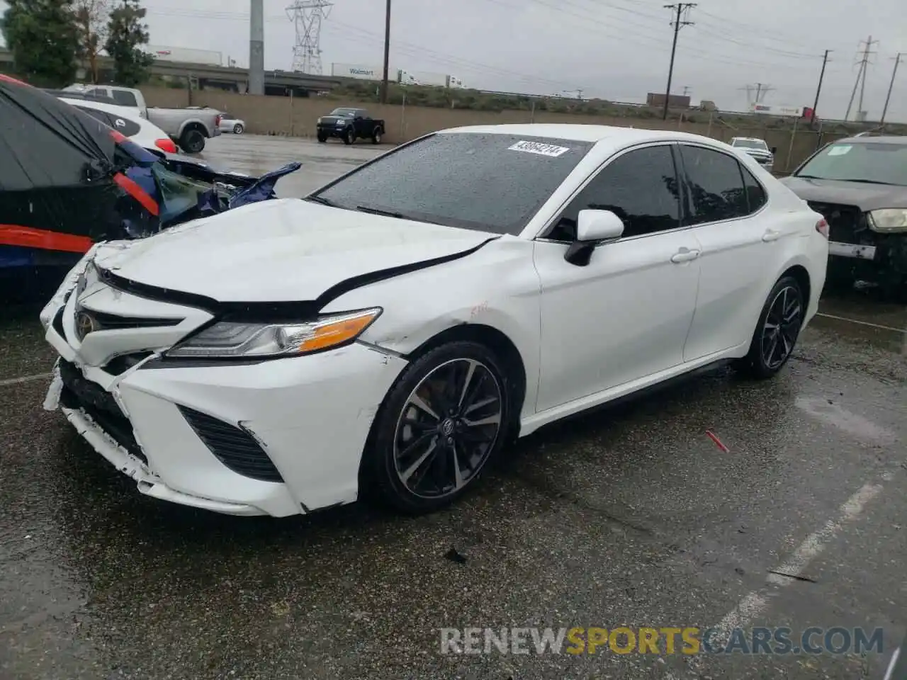 1 Photograph of a damaged car 4T1K61AK6LU314385 TOYOTA CAMRY 2020