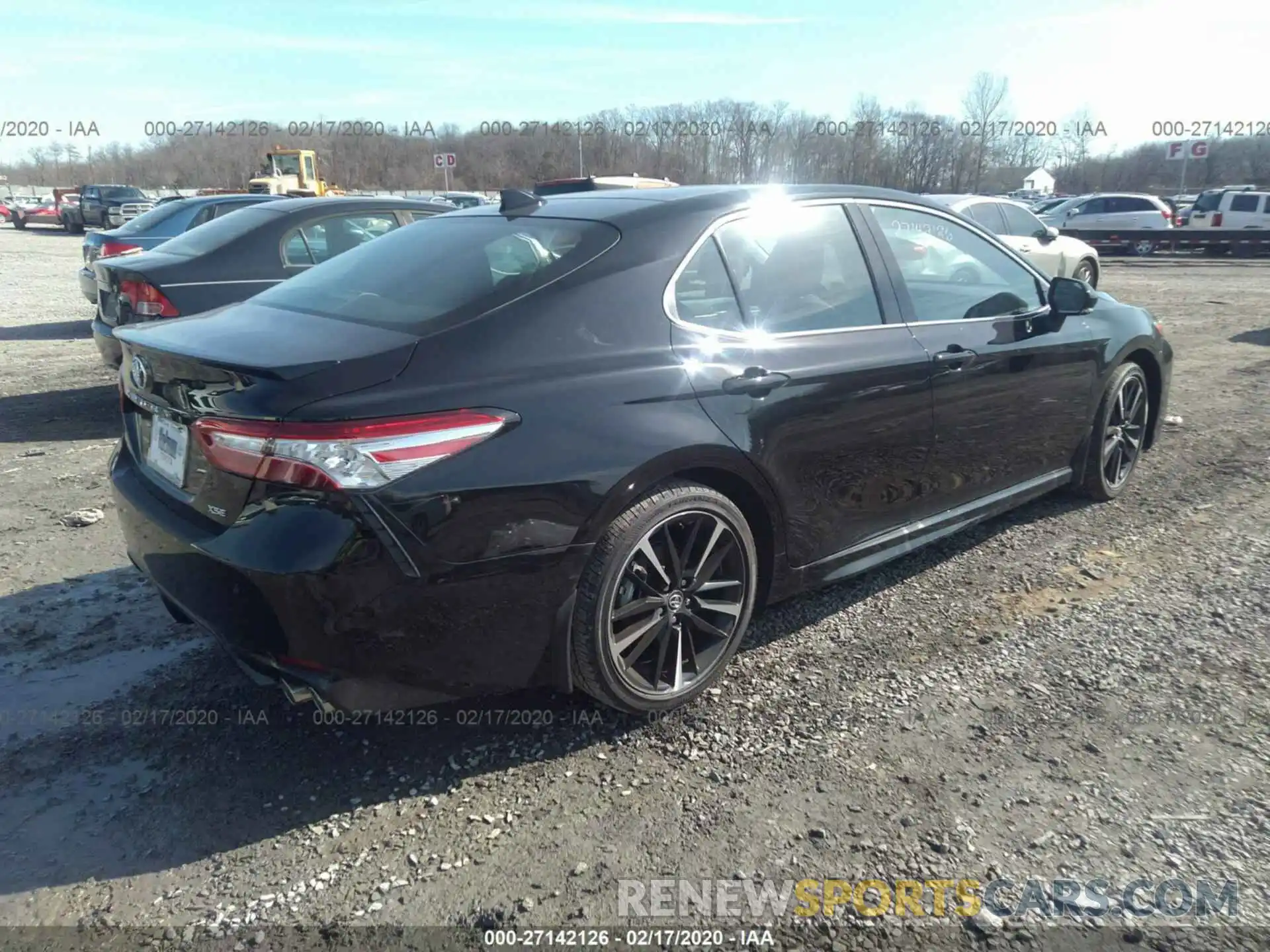 4 Photograph of a damaged car 4T1K61AK6LU322020 TOYOTA CAMRY 2020