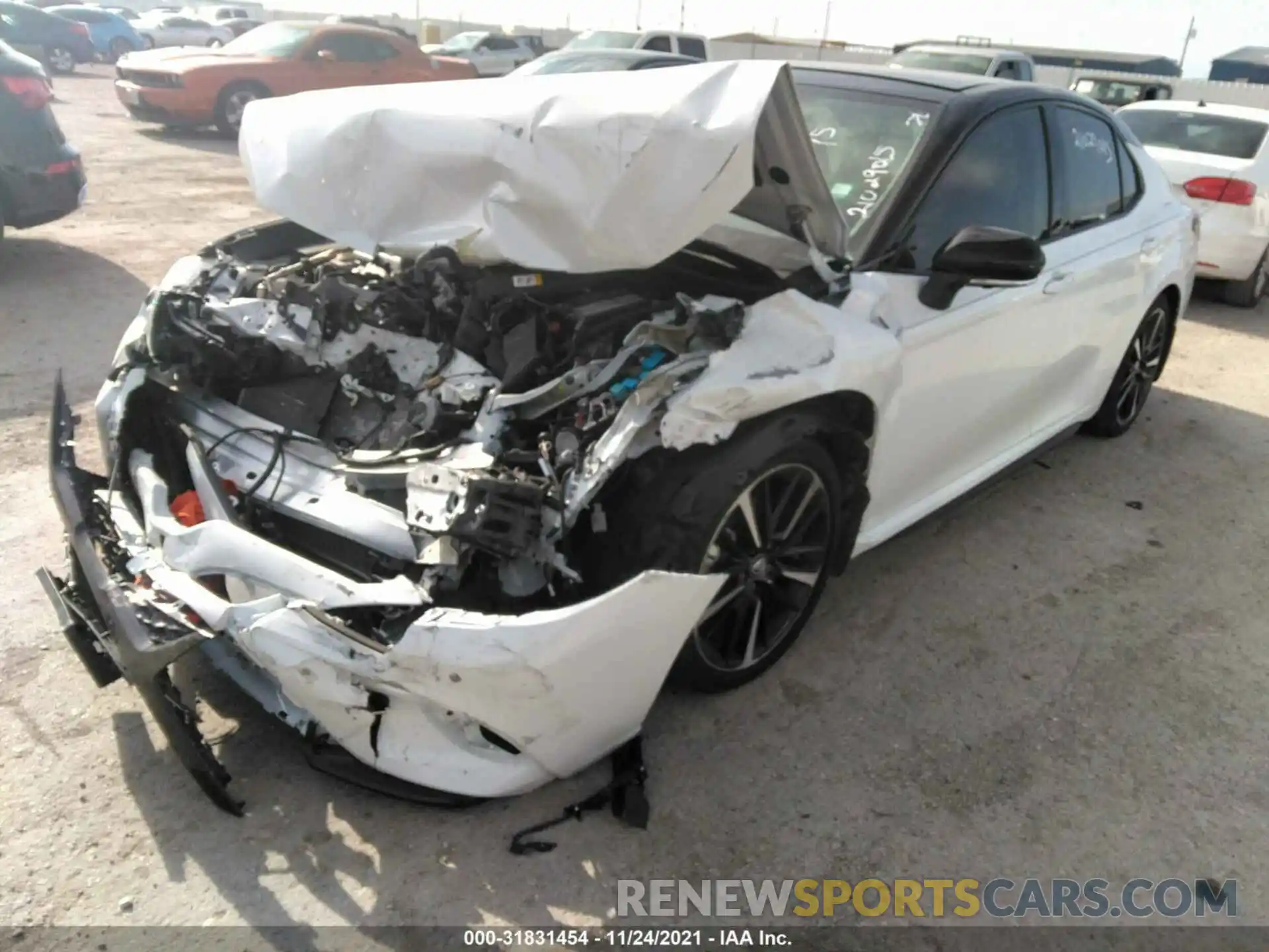 2 Photograph of a damaged car 4T1K61AK6LU326035 TOYOTA CAMRY 2020