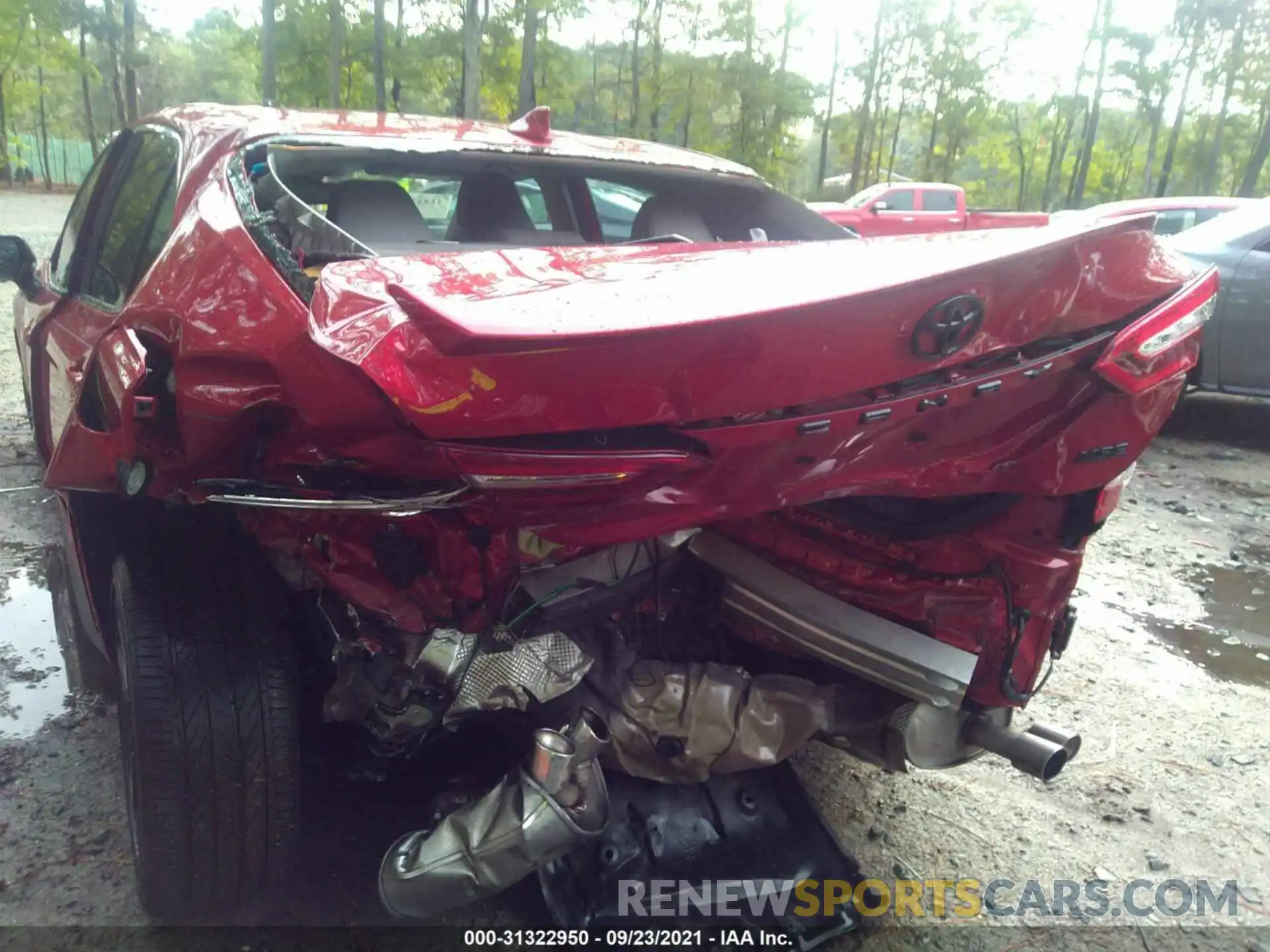 6 Photograph of a damaged car 4T1K61AK6LU334734 TOYOTA CAMRY 2020