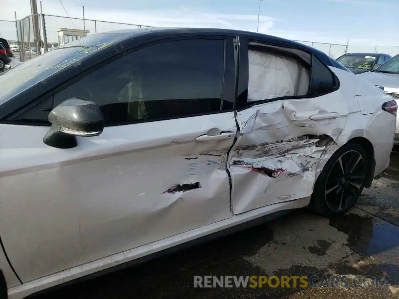 9 Photograph of a damaged car 4T1K61AK6LU344860 TOYOTA CAMRY 2020