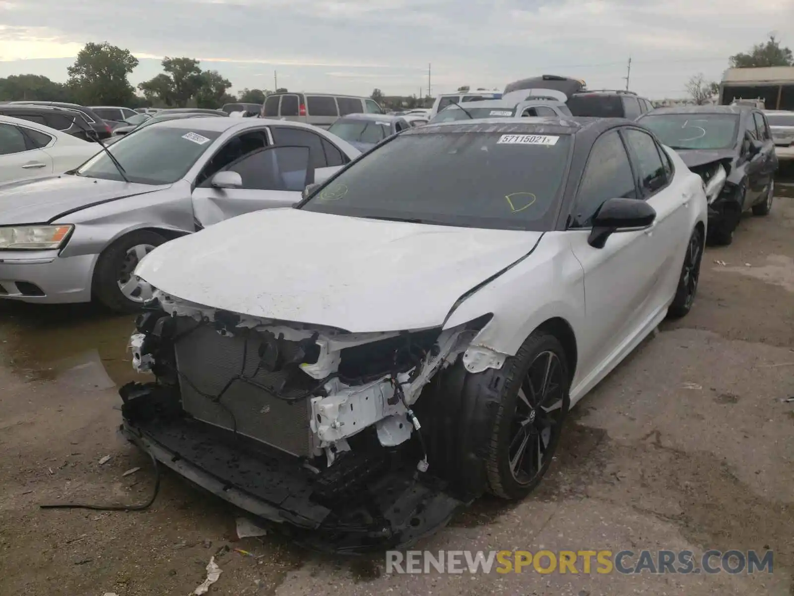 2 Photograph of a damaged car 4T1K61AK6LU349041 TOYOTA CAMRY 2020