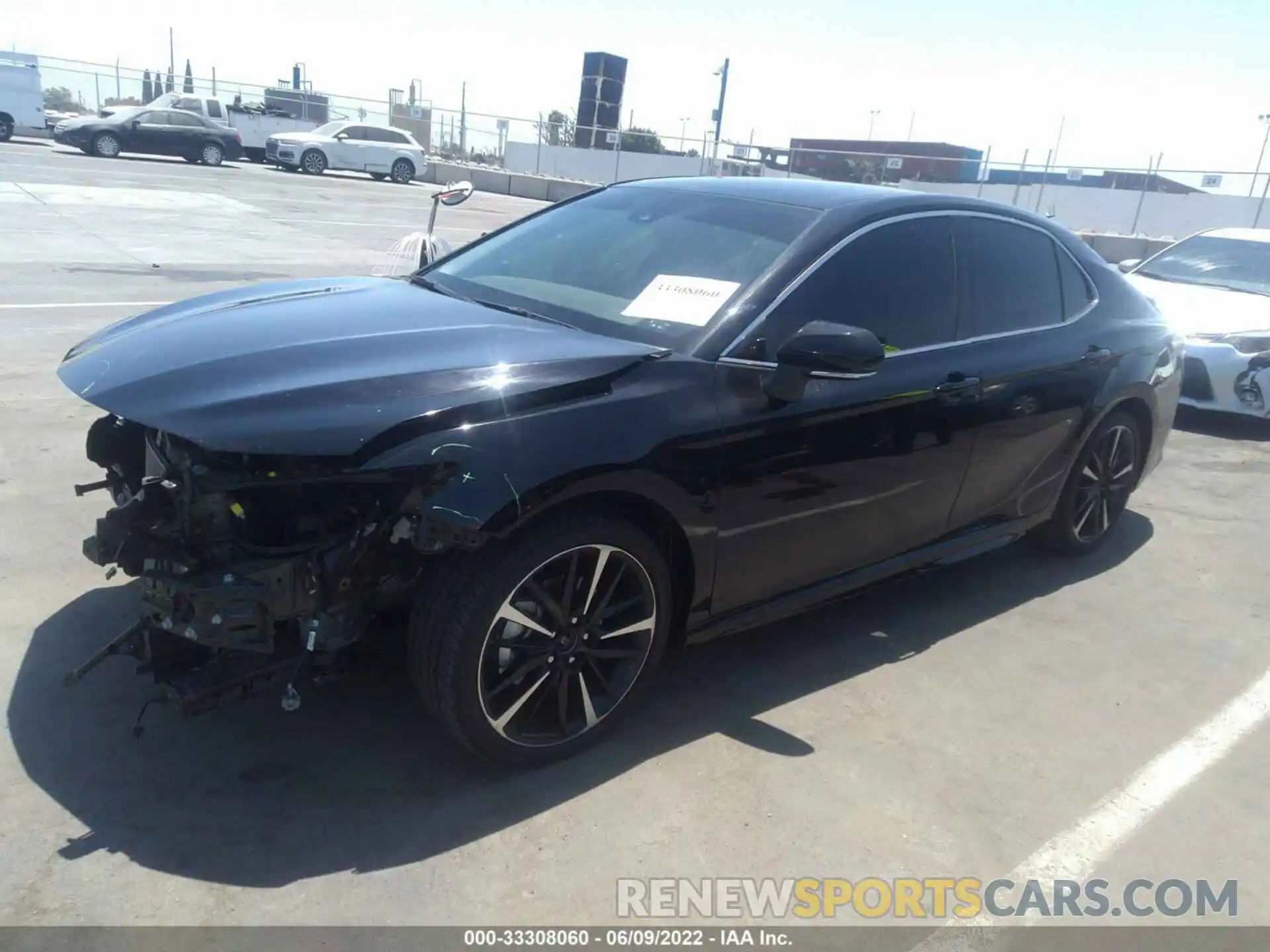 2 Photograph of a damaged car 4T1K61AK6LU368754 TOYOTA CAMRY 2020