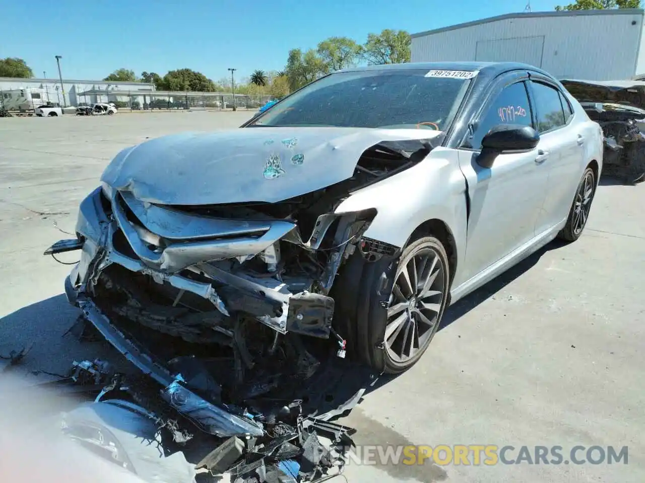 2 Photograph of a damaged car 4T1K61AK6LU377888 TOYOTA CAMRY 2020