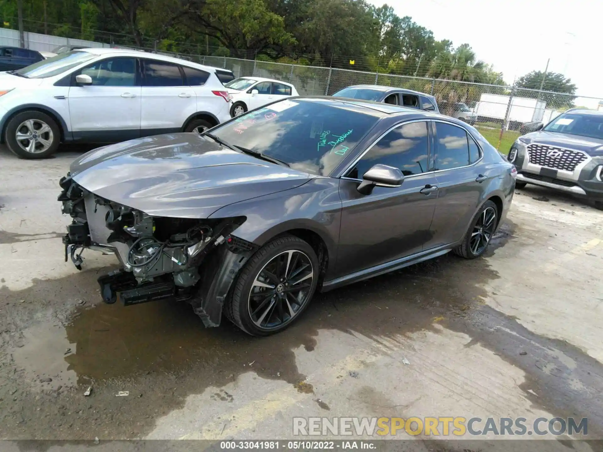 2 Photograph of a damaged car 4T1K61AK6LU380354 TOYOTA CAMRY 2020