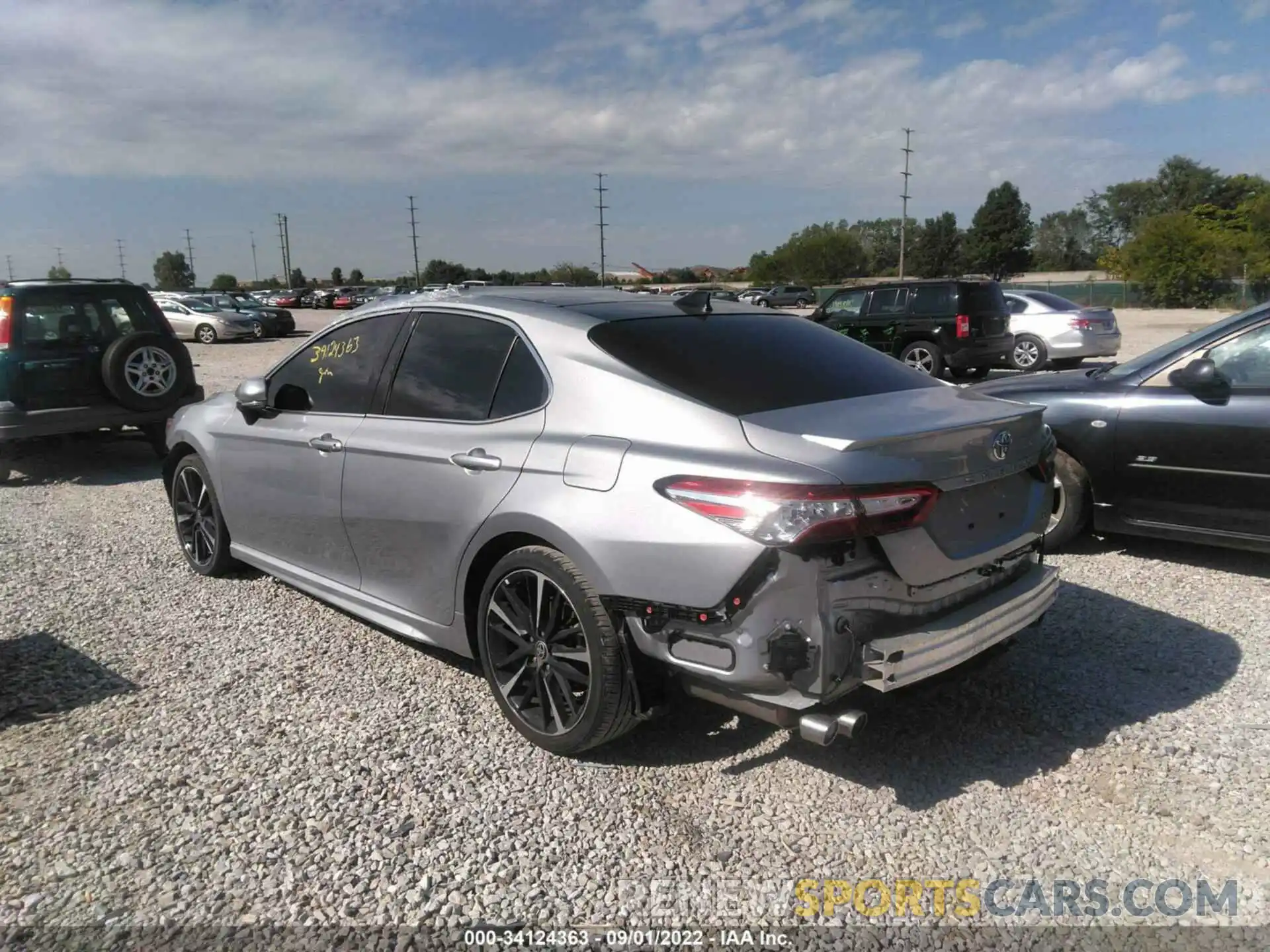 3 Photograph of a damaged car 4T1K61AK6LU397316 TOYOTA CAMRY 2020