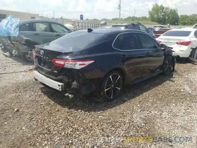 4 Photograph of a damaged car 4T1K61AK6LU910385 TOYOTA CAMRY 2020