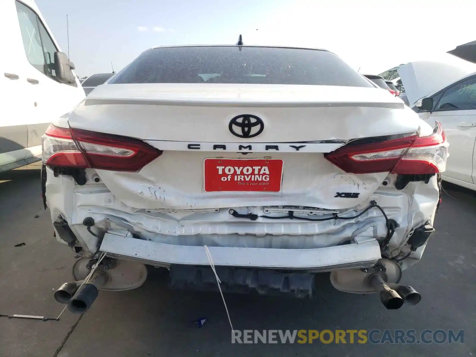 9 Photograph of a damaged car 4T1K61AK6LU920933 TOYOTA CAMRY 2020