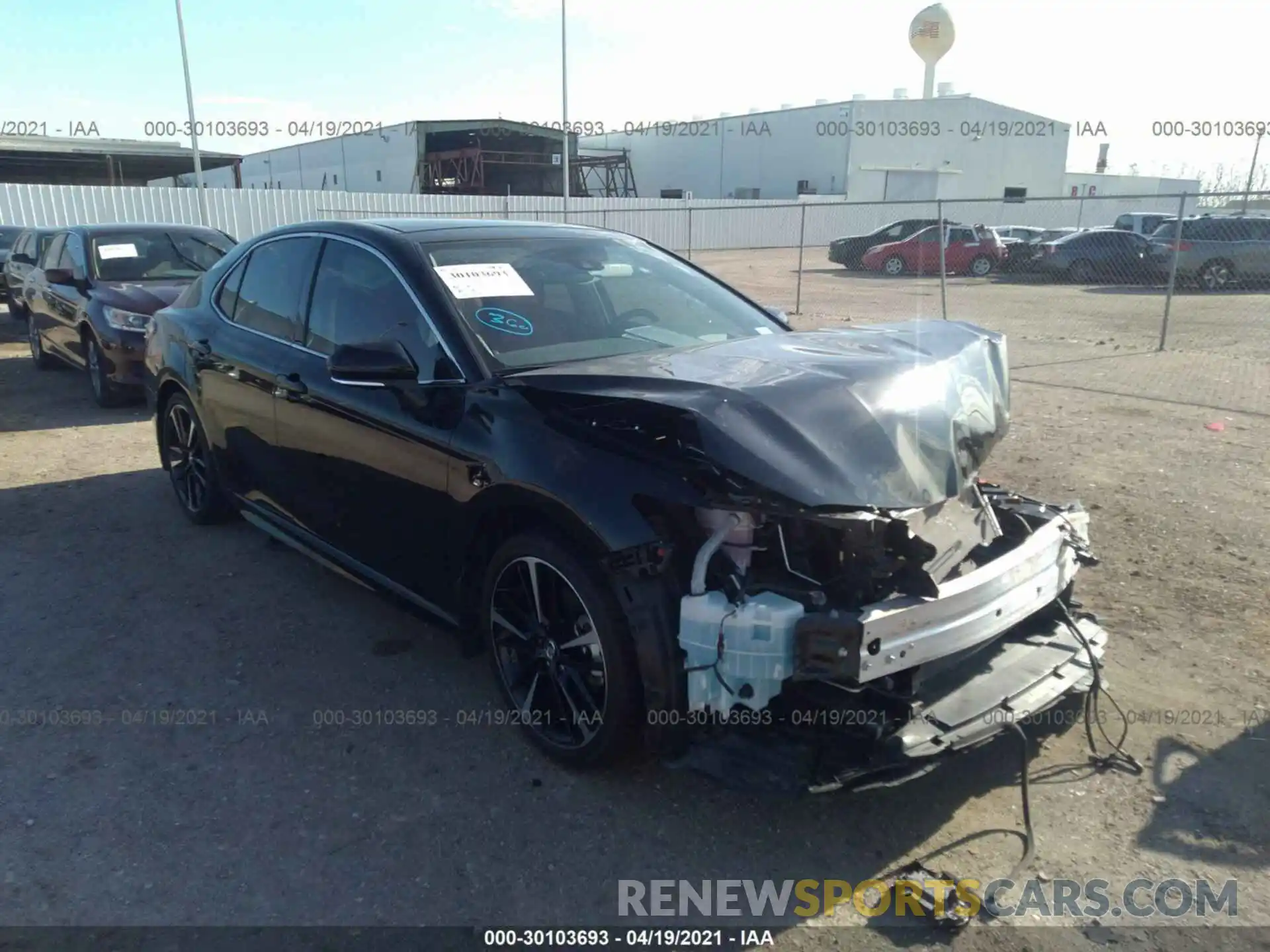 1 Photograph of a damaged car 4T1K61AK6LU923668 TOYOTA CAMRY 2020