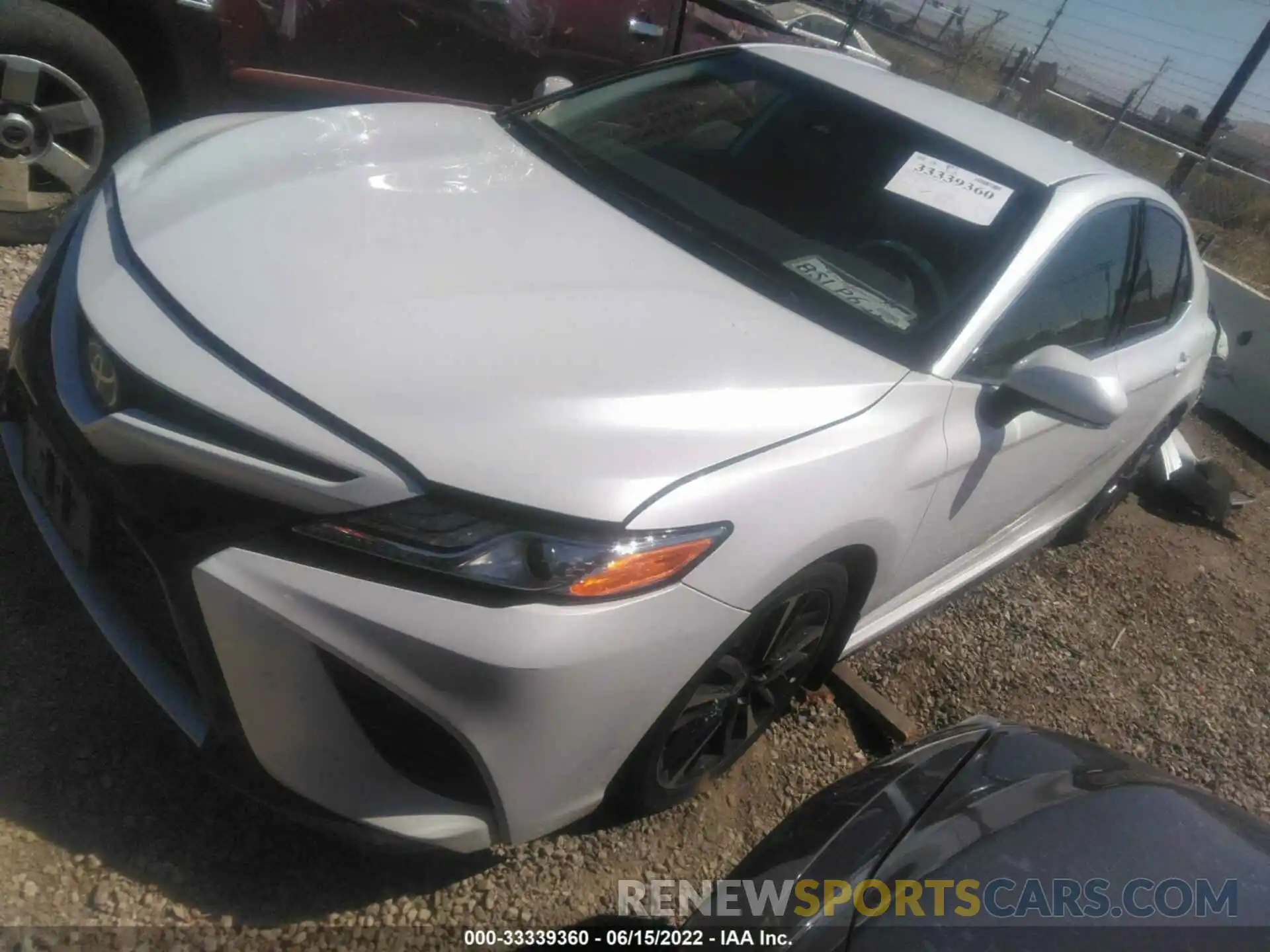 2 Photograph of a damaged car 4T1K61AK6LU962566 TOYOTA CAMRY 2020