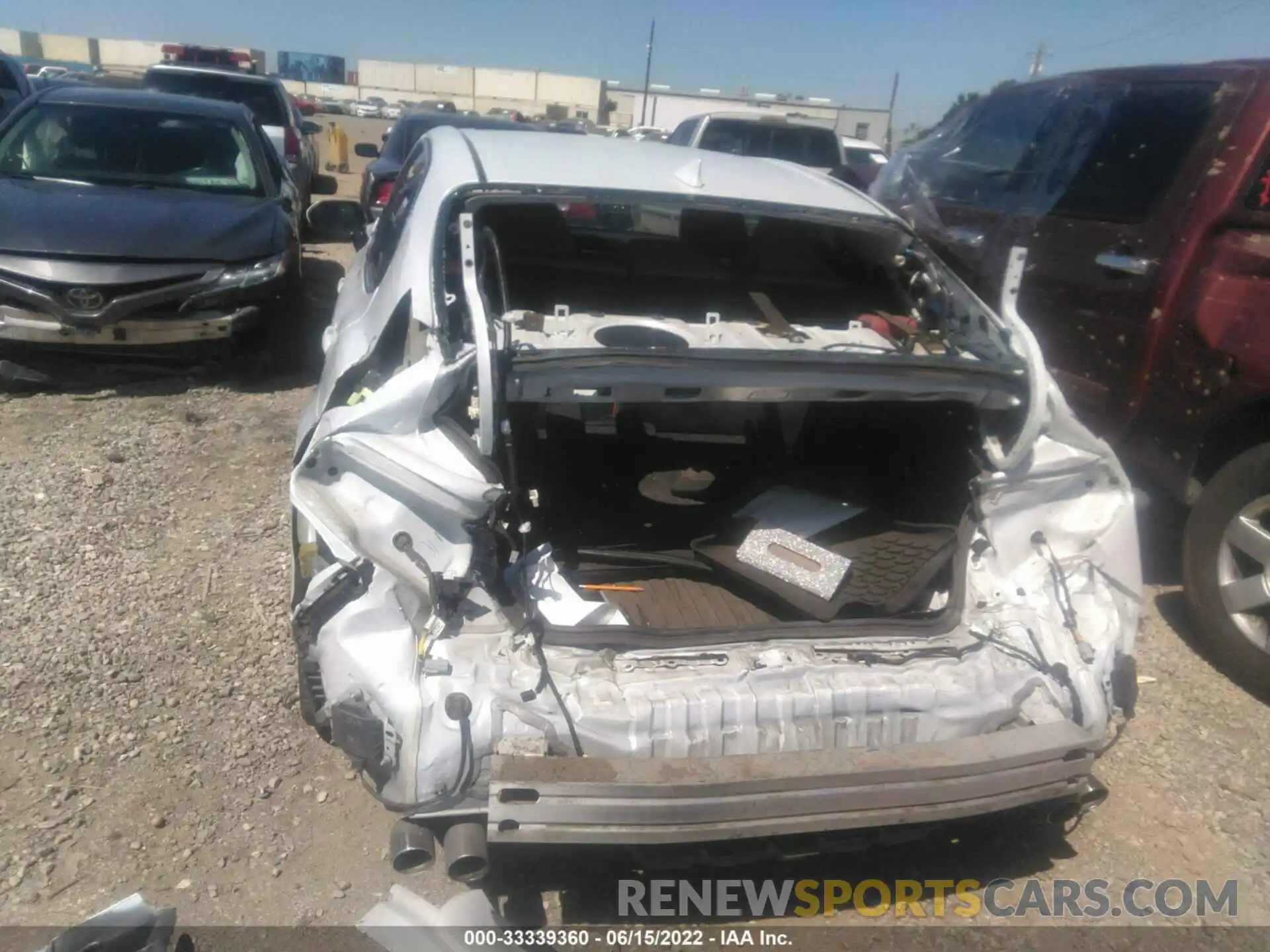 6 Photograph of a damaged car 4T1K61AK6LU962566 TOYOTA CAMRY 2020