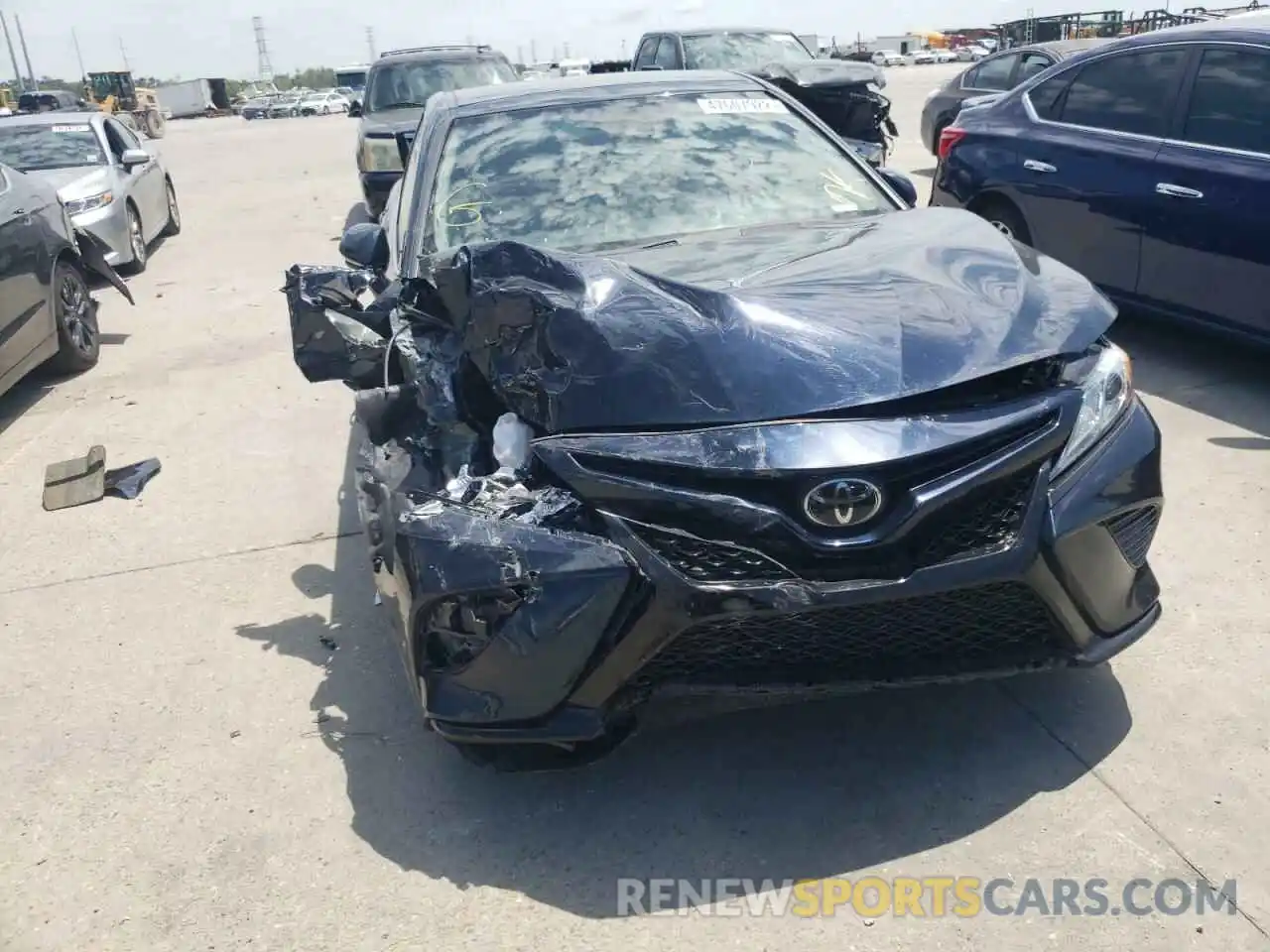 9 Photograph of a damaged car 4T1K61AK6LU964222 TOYOTA CAMRY 2020