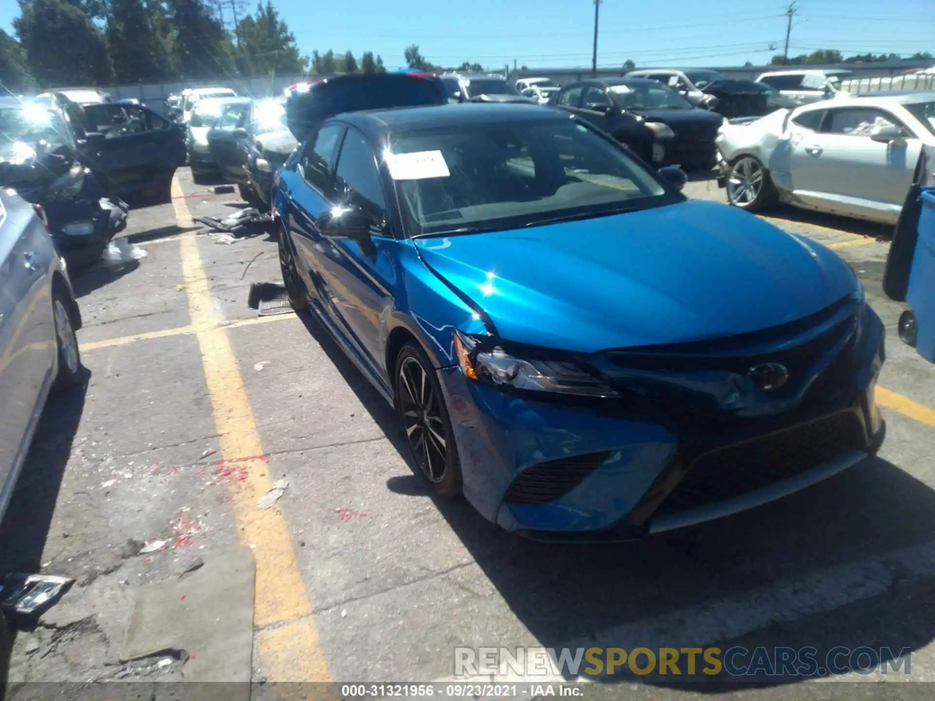 1 Photograph of a damaged car 4T1K61AK7LU331633 TOYOTA CAMRY 2020