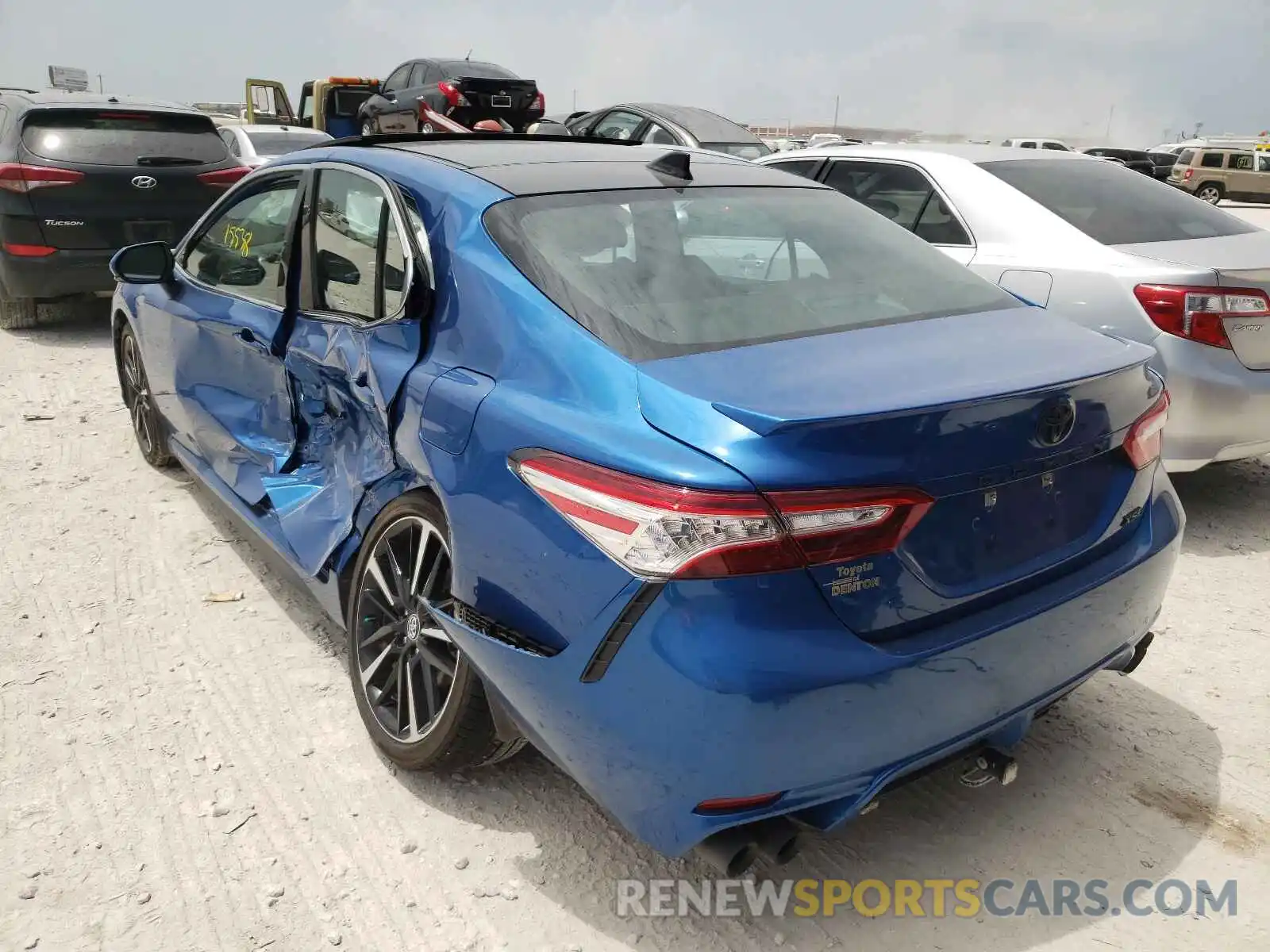 3 Photograph of a damaged car 4T1K61AK7LU354281 TOYOTA CAMRY 2020