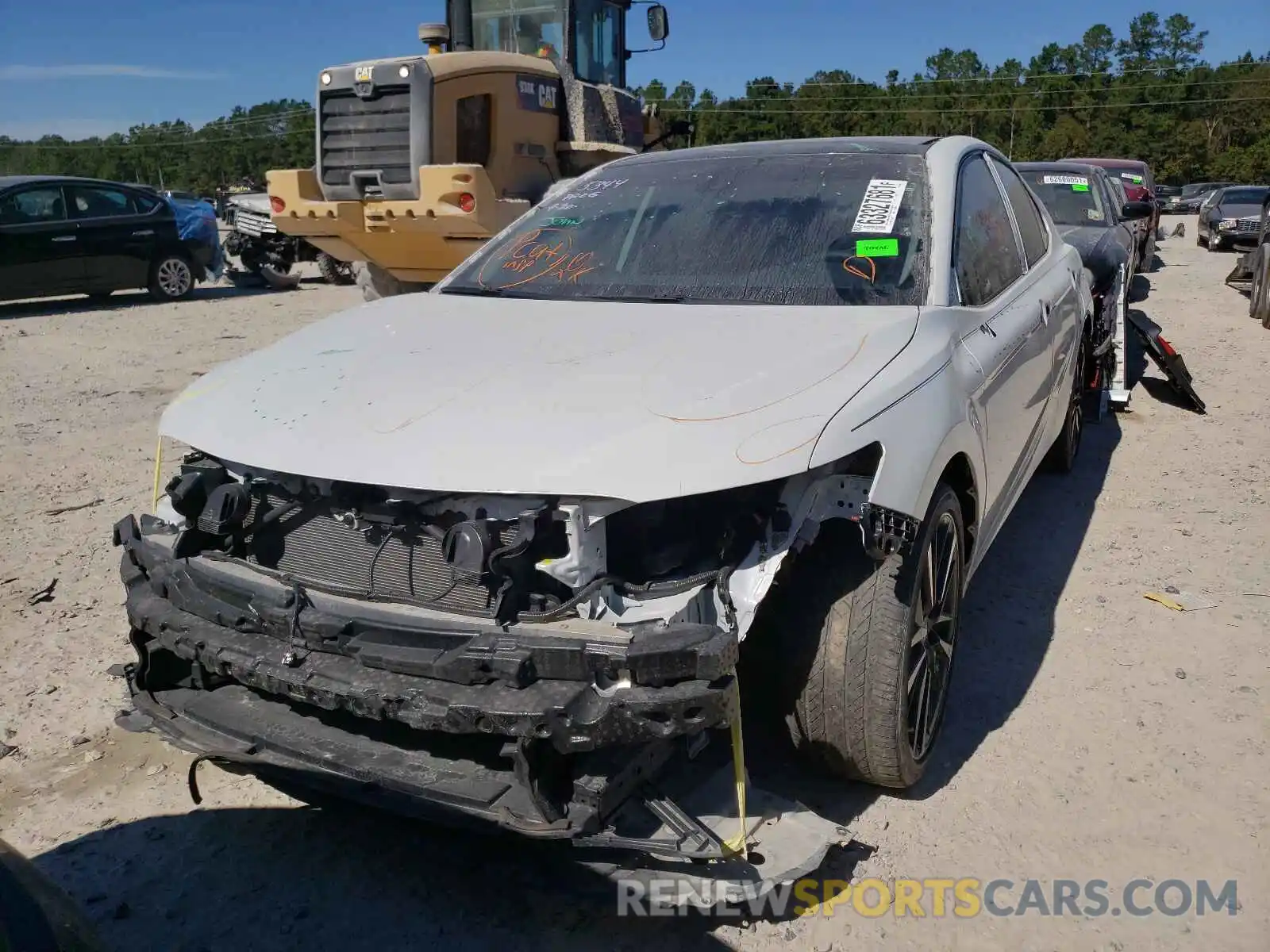 2 Photograph of a damaged car 4T1K61AK7LU354930 TOYOTA CAMRY 2020