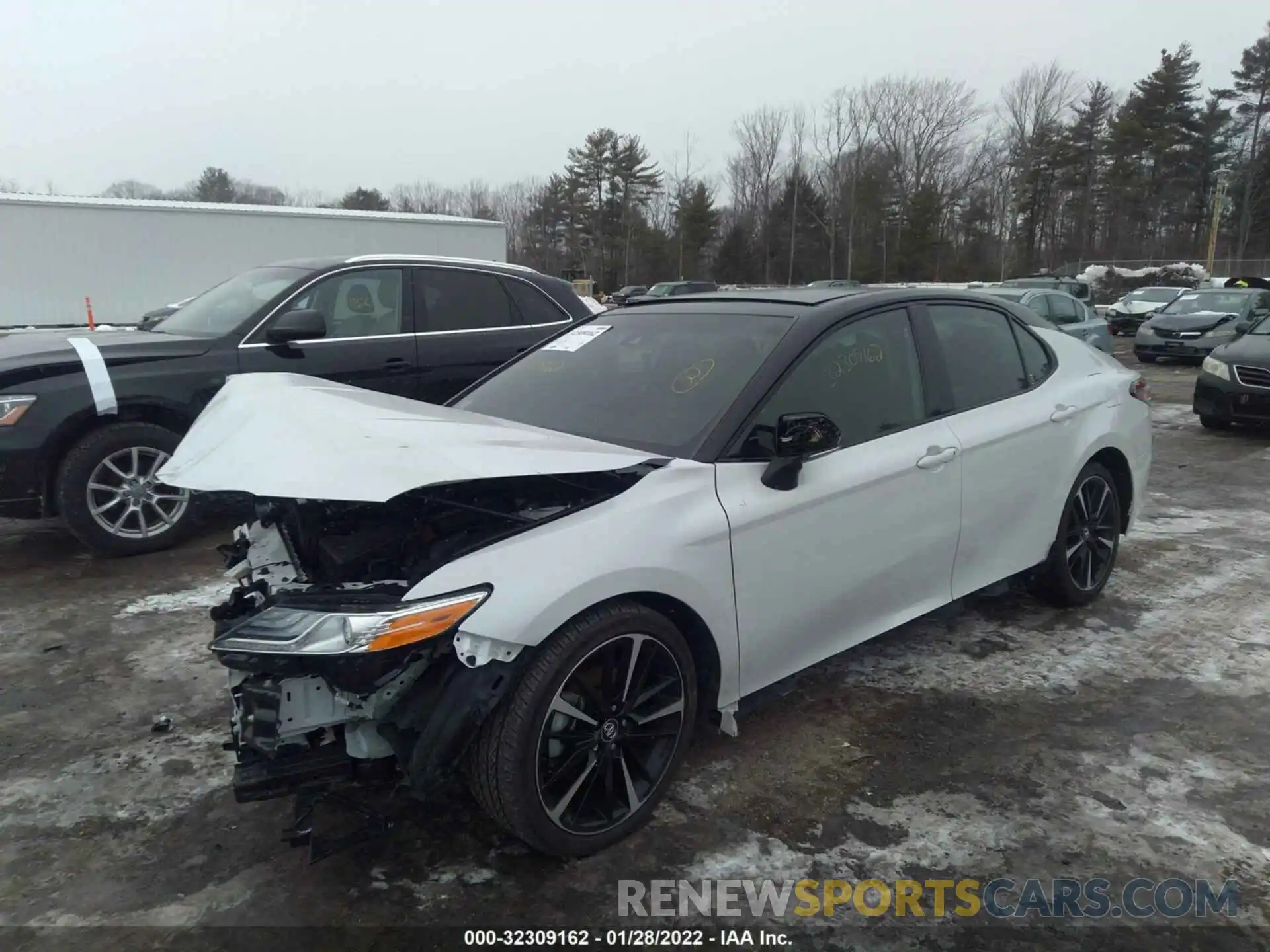 2 Photograph of a damaged car 4T1K61AK7LU355513 TOYOTA CAMRY 2020