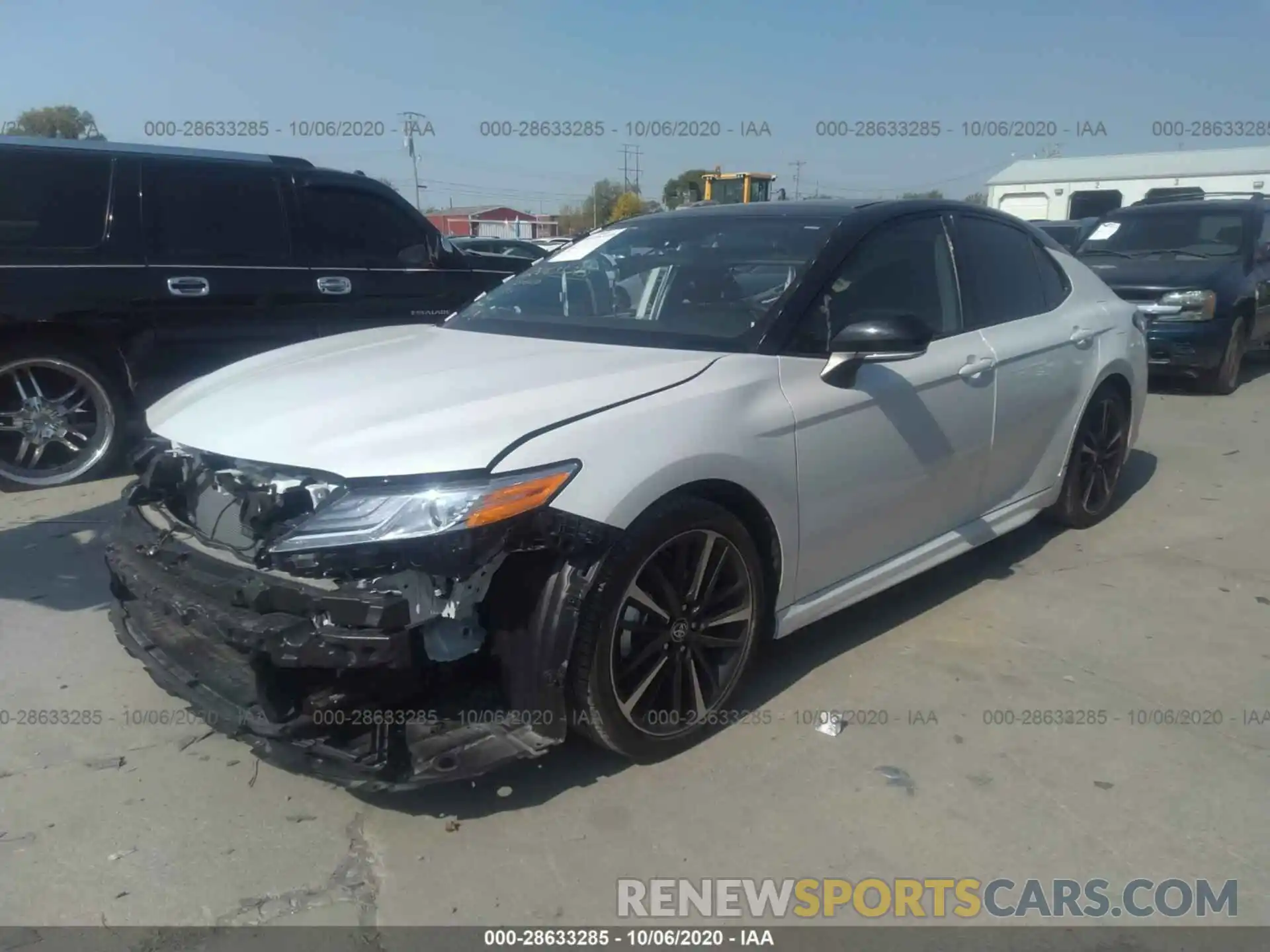 2 Photograph of a damaged car 4T1K61AK7LU357116 TOYOTA CAMRY 2020