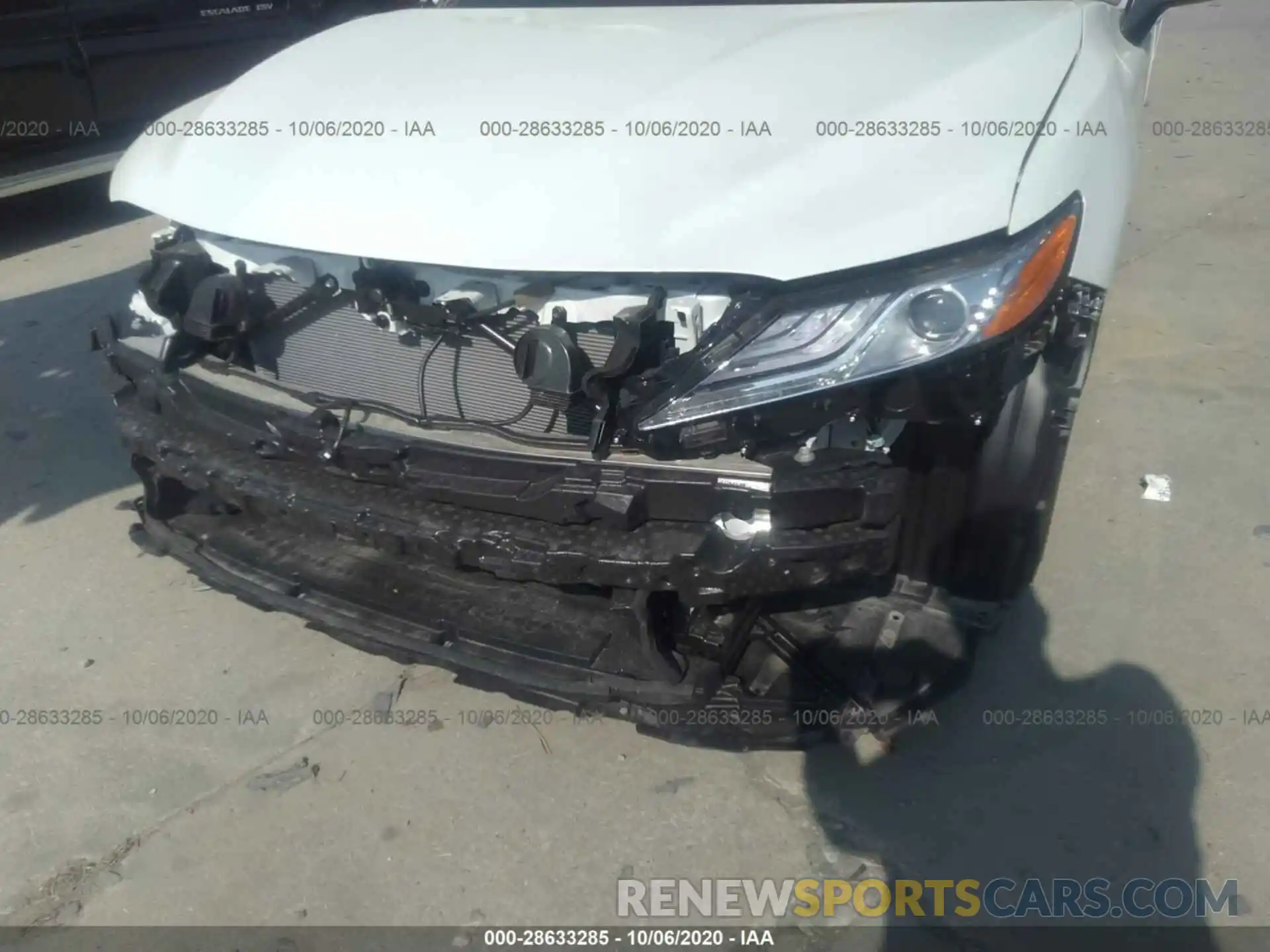 6 Photograph of a damaged car 4T1K61AK7LU357116 TOYOTA CAMRY 2020