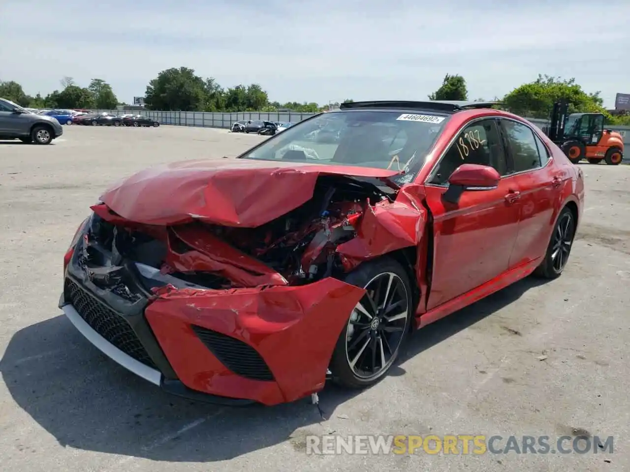 2 Photograph of a damaged car 4T1K61AK7LU364177 TOYOTA CAMRY 2020