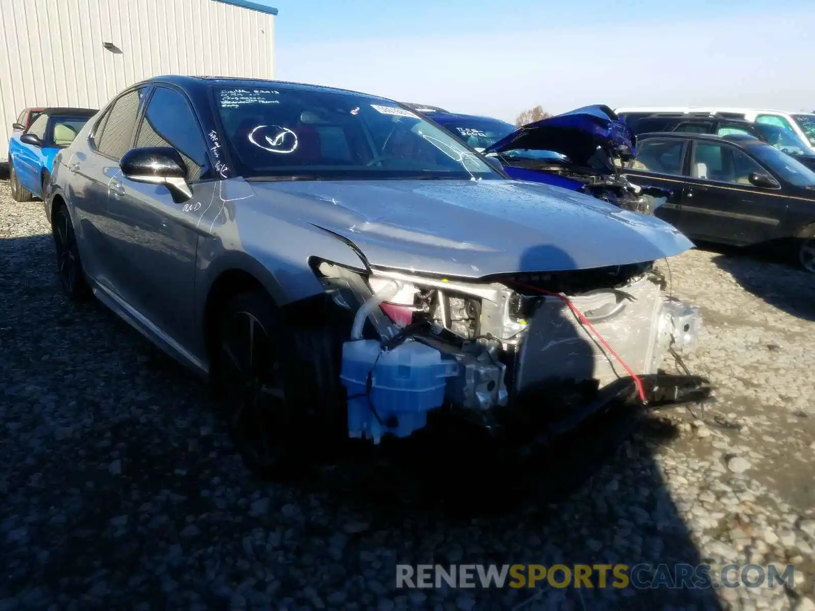 1 Photograph of a damaged car 4T1K61AK7LU368133 TOYOTA CAMRY 2020