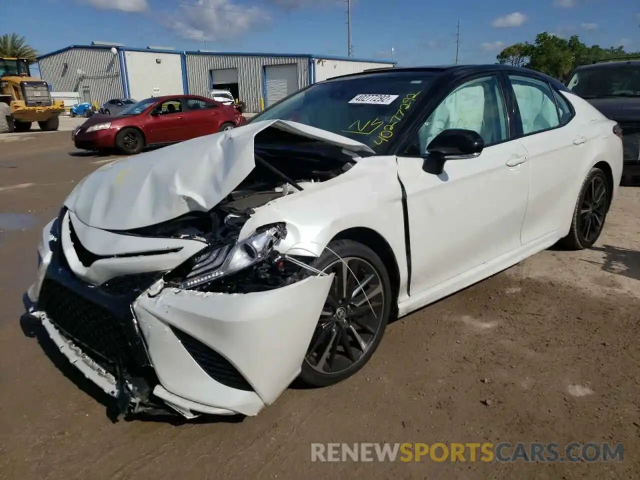 2 Photograph of a damaged car 4T1K61AK7LU377592 TOYOTA CAMRY 2020