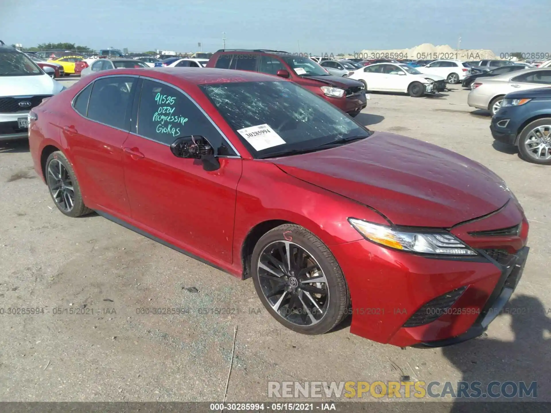 1 Photograph of a damaged car 4T1K61AK7LU388608 TOYOTA CAMRY 2020