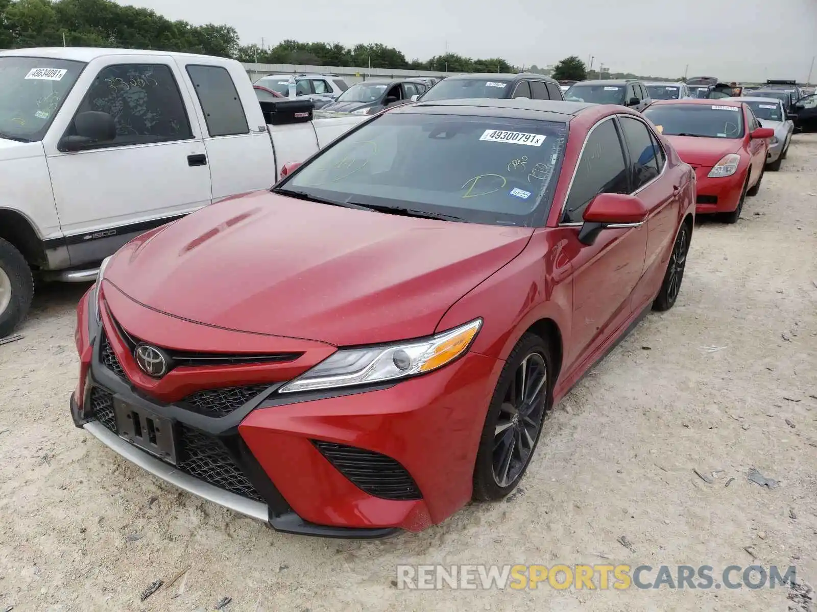 2 Photograph of a damaged car 4T1K61AK7LU396790 TOYOTA CAMRY 2020