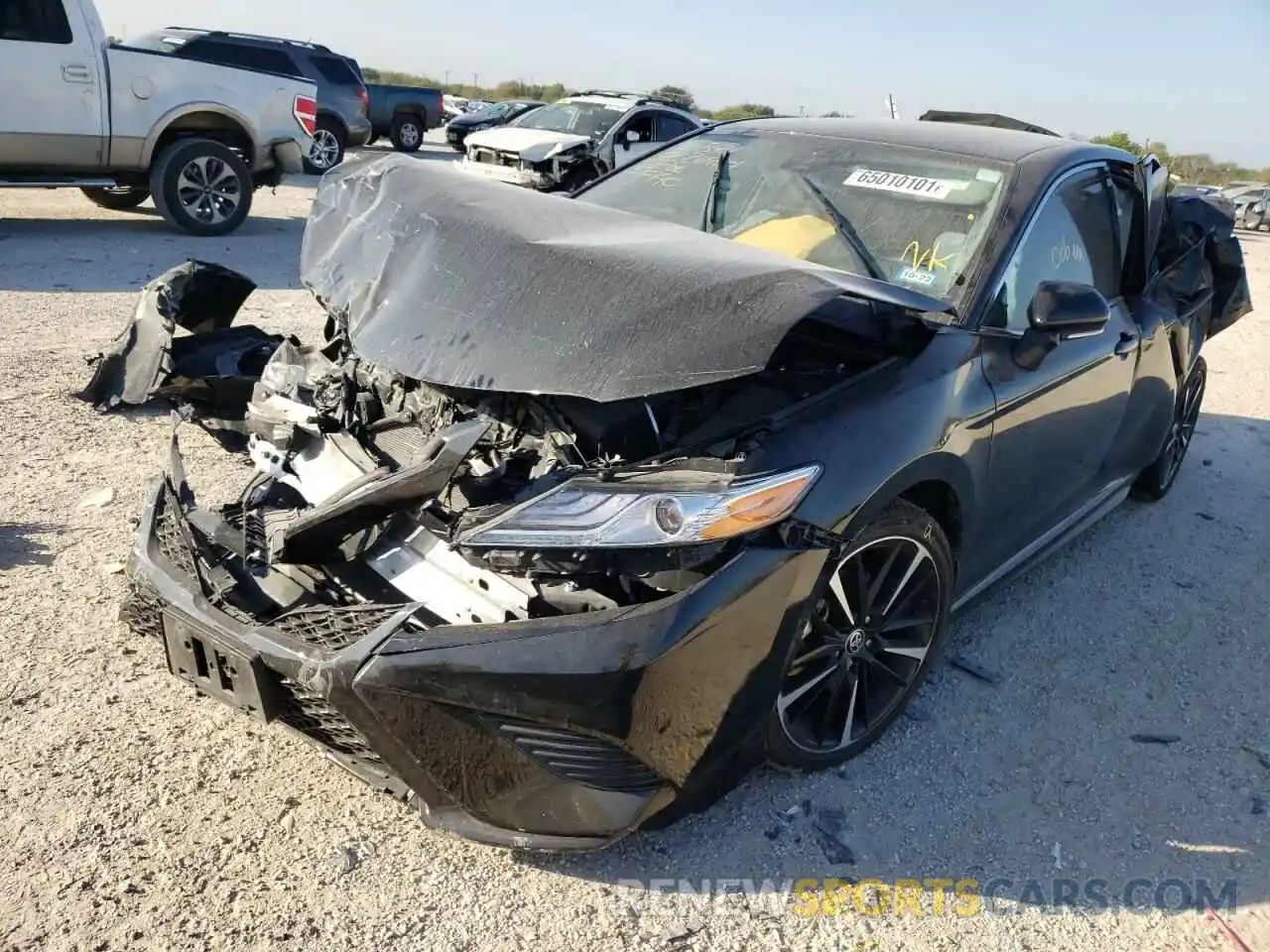 2 Photograph of a damaged car 4T1K61AK7LU510190 TOYOTA CAMRY 2020