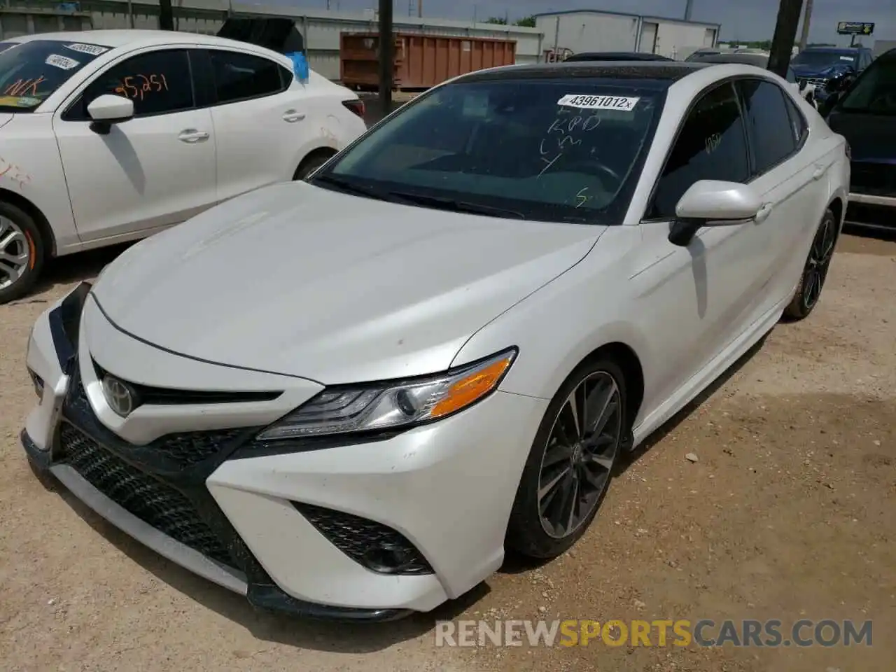 2 Photograph of a damaged car 4T1K61AK7LU964861 TOYOTA CAMRY 2020