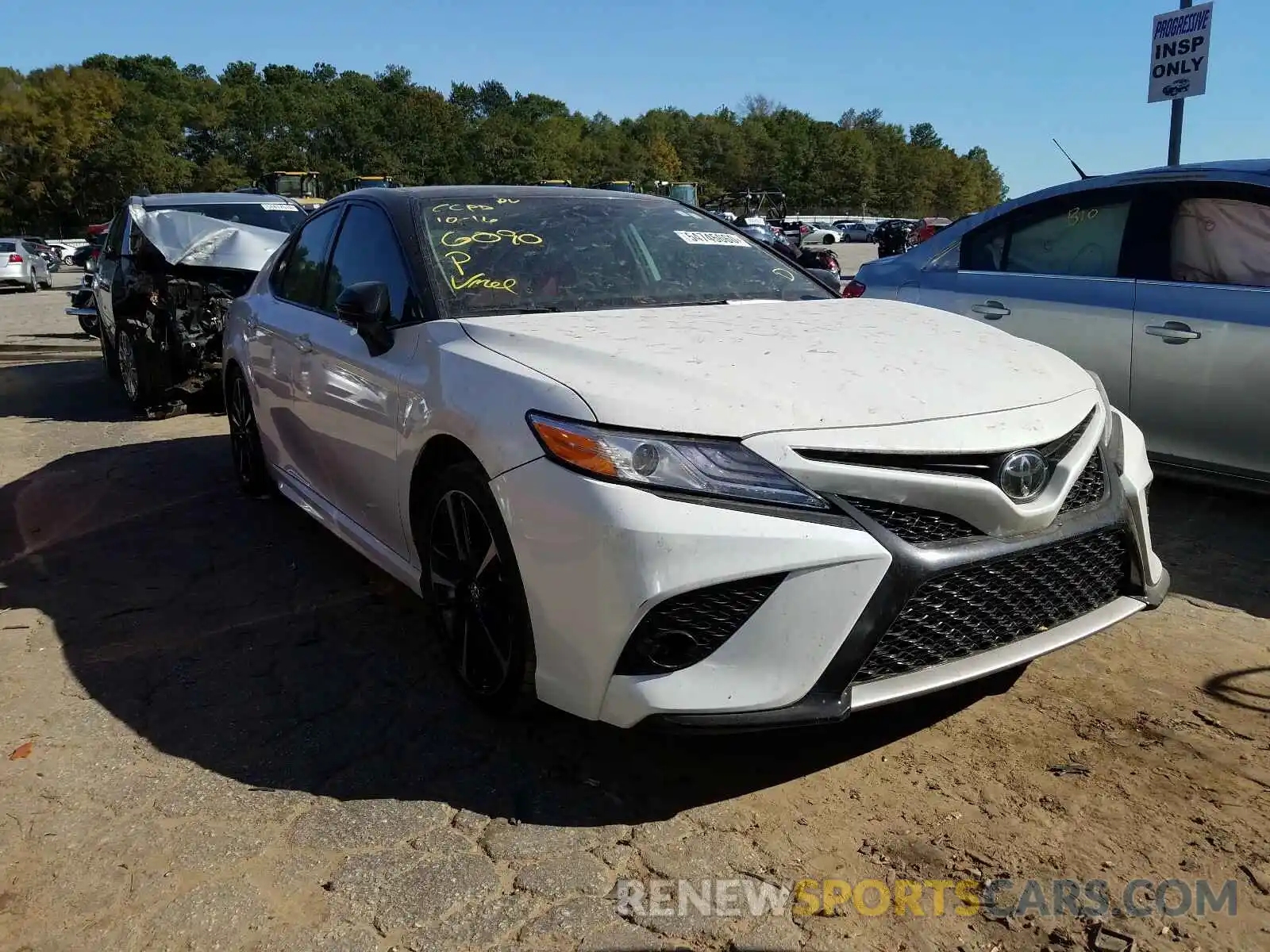 1 Photograph of a damaged car 4T1K61AK8LU316090 TOYOTA CAMRY 2020