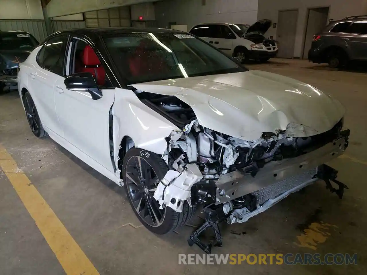 9 Photograph of a damaged car 4T1K61AK8LU321127 TOYOTA CAMRY 2020