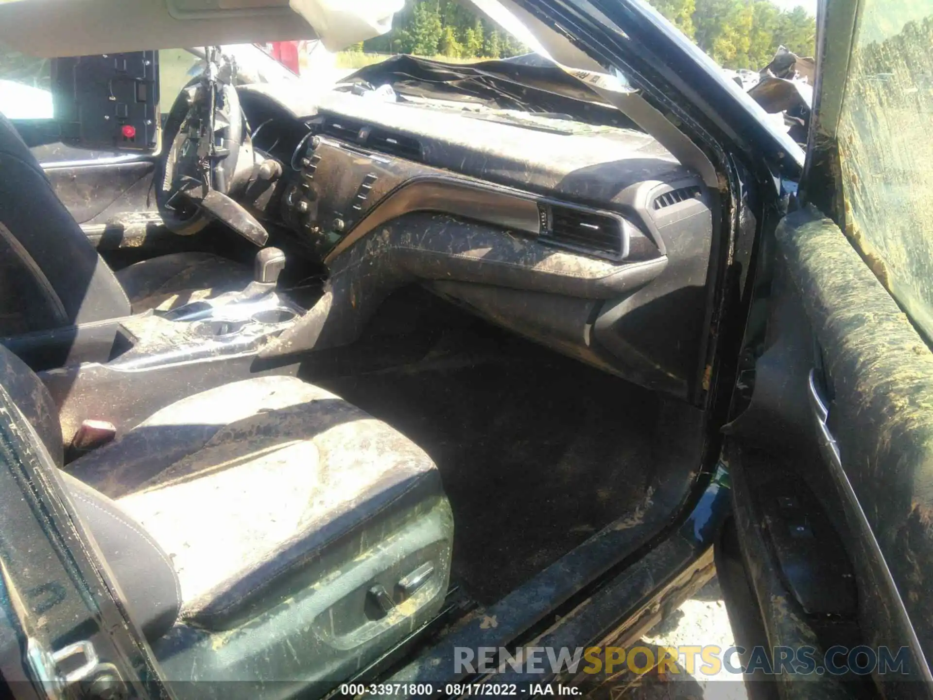 5 Photograph of a damaged car 4T1K61AK8LU325940 TOYOTA CAMRY 2020