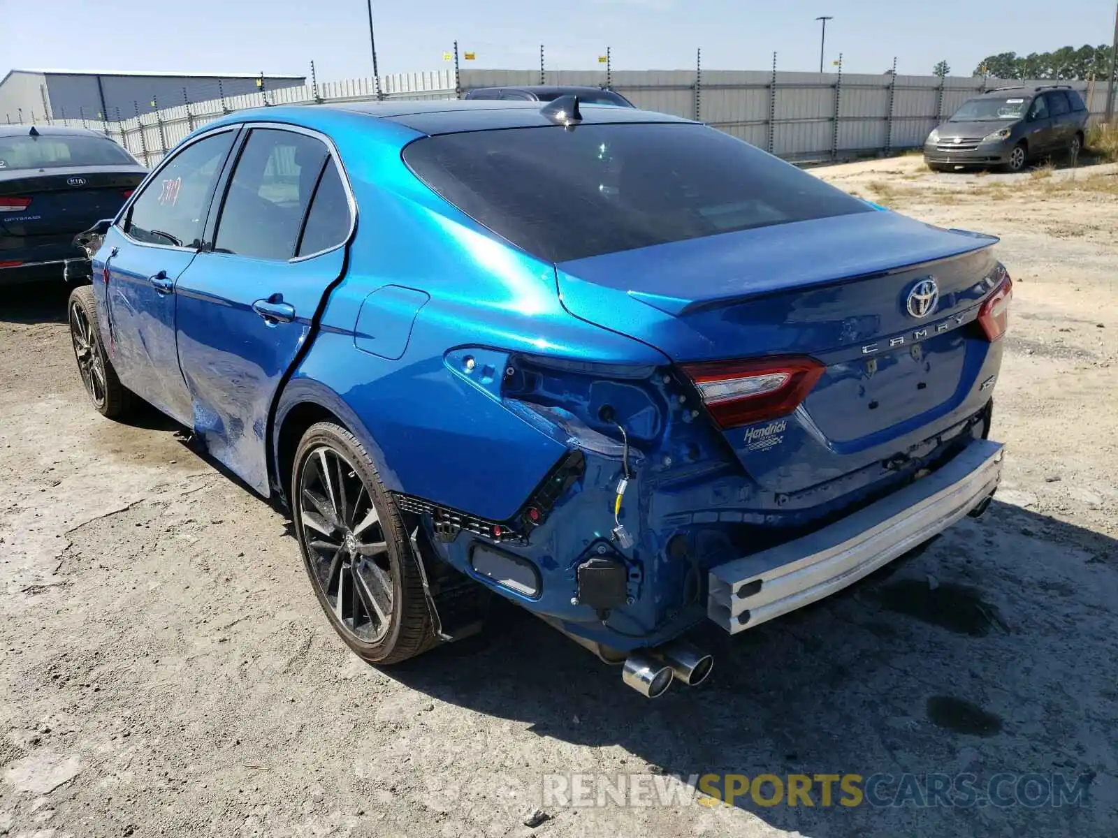 3 Photograph of a damaged car 4T1K61AK8LU331981 TOYOTA CAMRY 2020