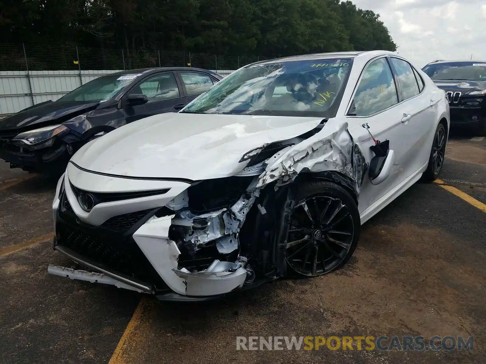 2 Photograph of a damaged car 4T1K61AK8LU341636 TOYOTA CAMRY 2020