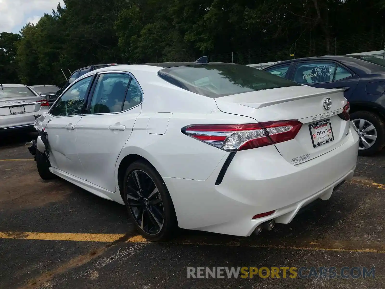 3 Photograph of a damaged car 4T1K61AK8LU341636 TOYOTA CAMRY 2020