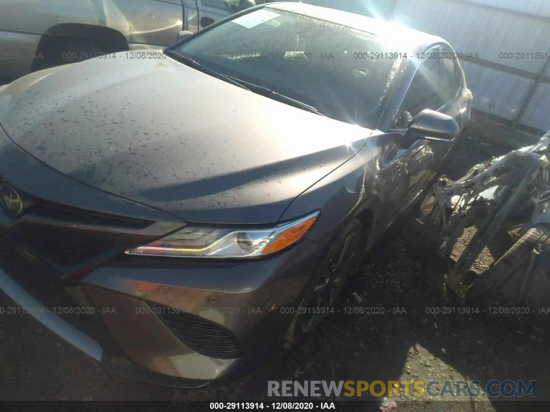 2 Photograph of a damaged car 4T1K61AK8LU341751 TOYOTA CAMRY 2020